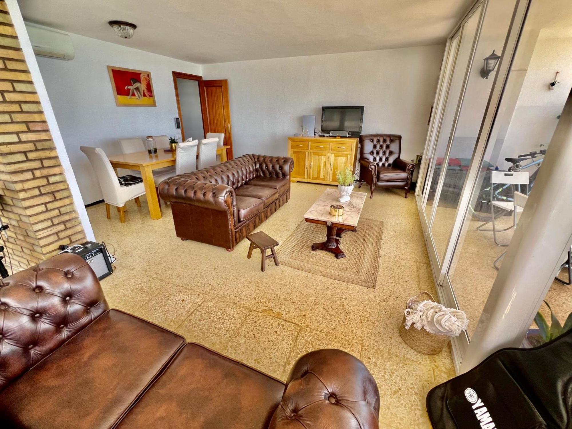 3br - Beachfront Balcony Haven * Alicante
