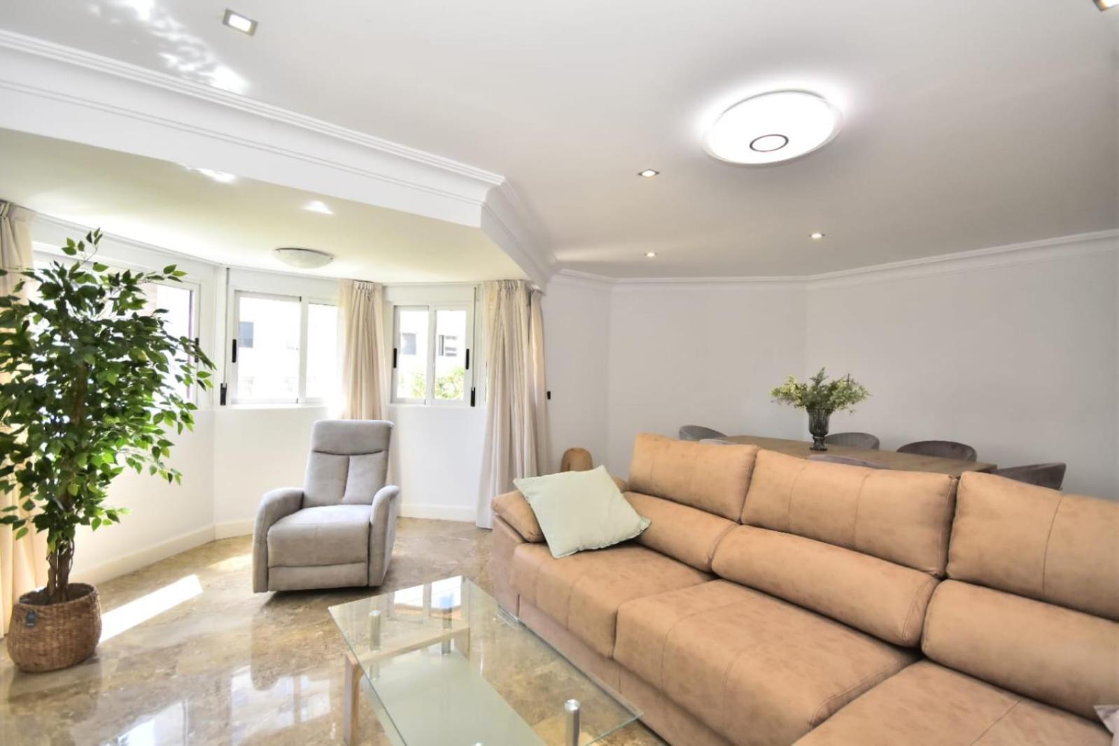 Apartamento Rambla Mendez Nunez