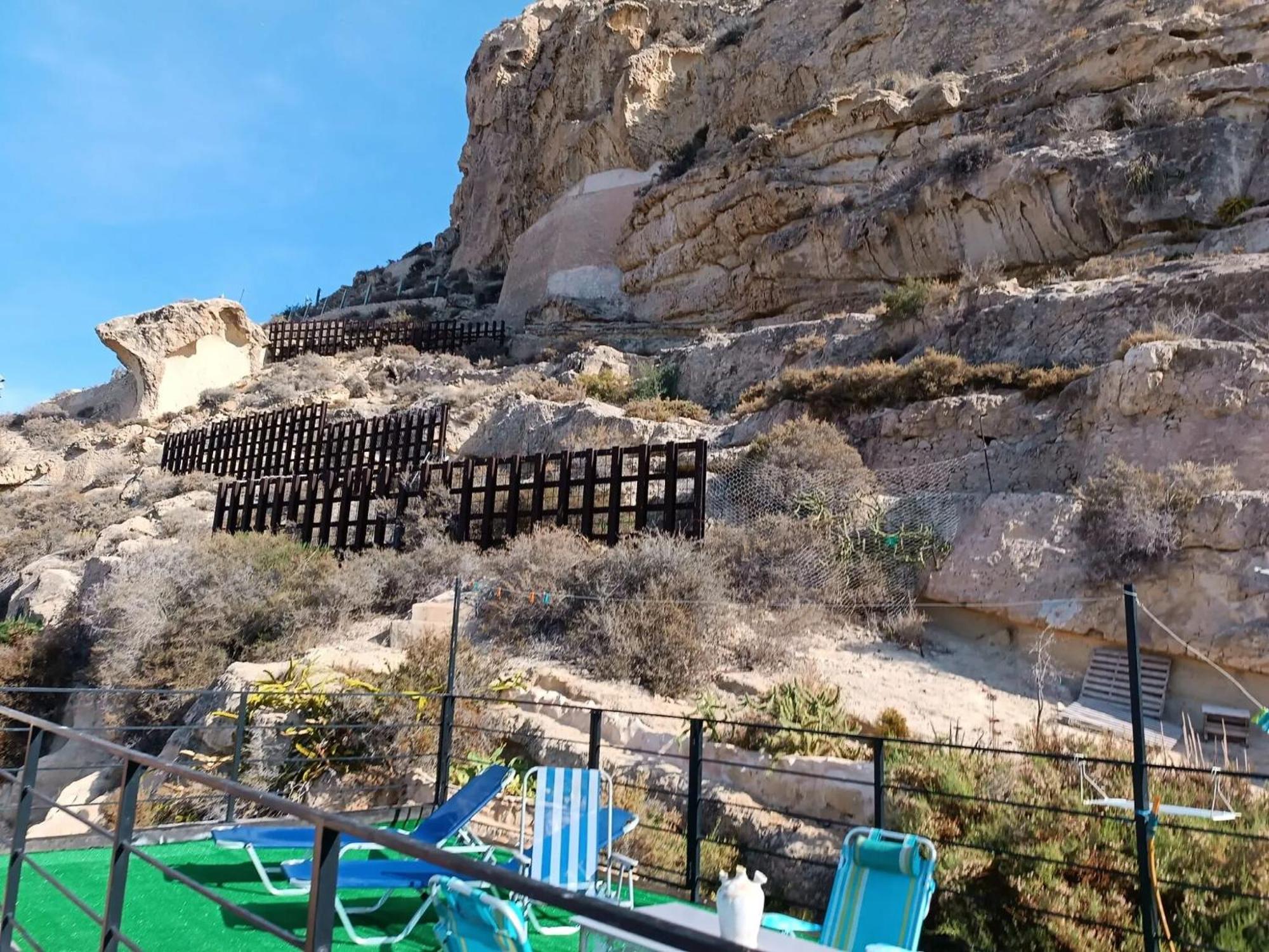 Comfortable House With Sea View In + Garden Holiday home *