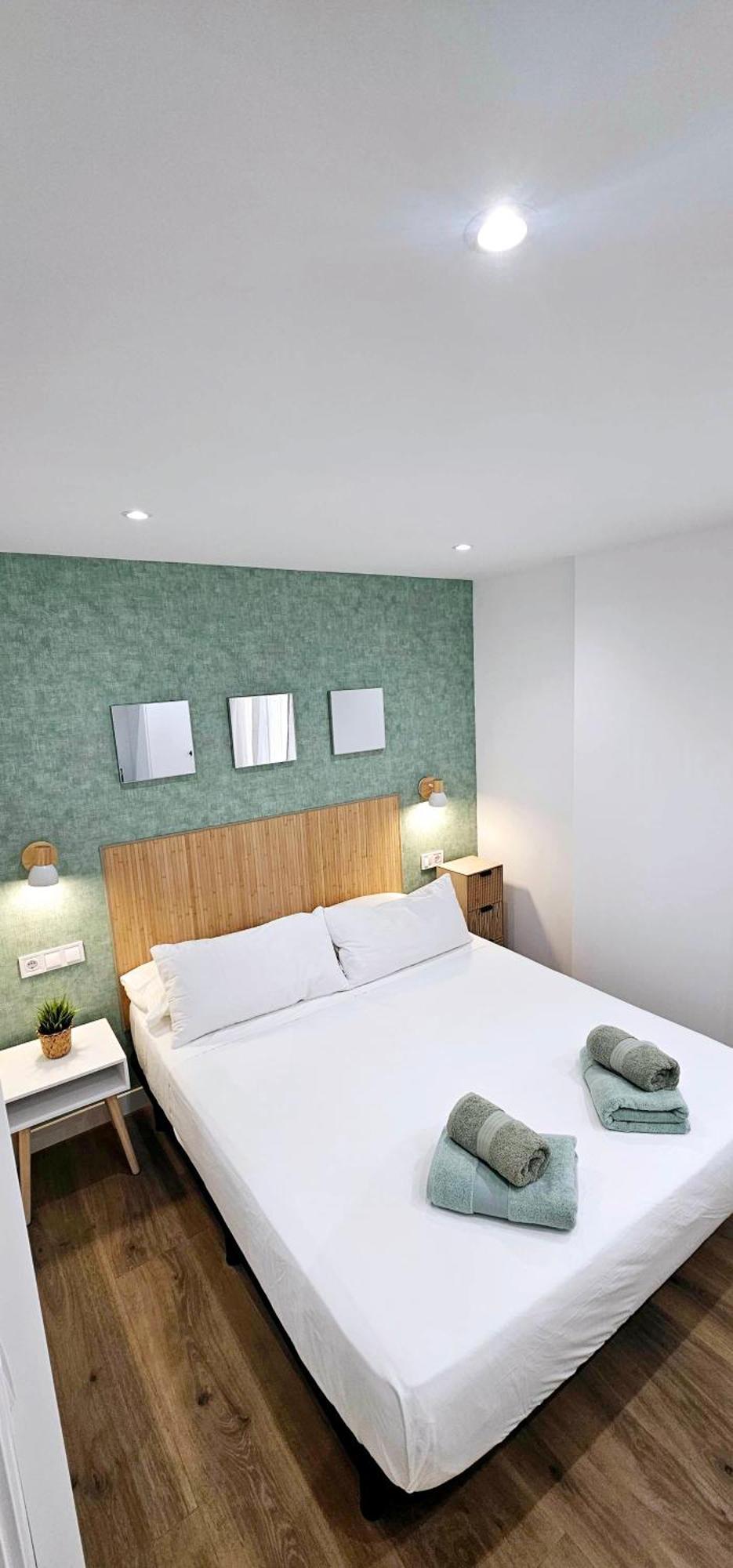 Charlot Center Iii Apartment *