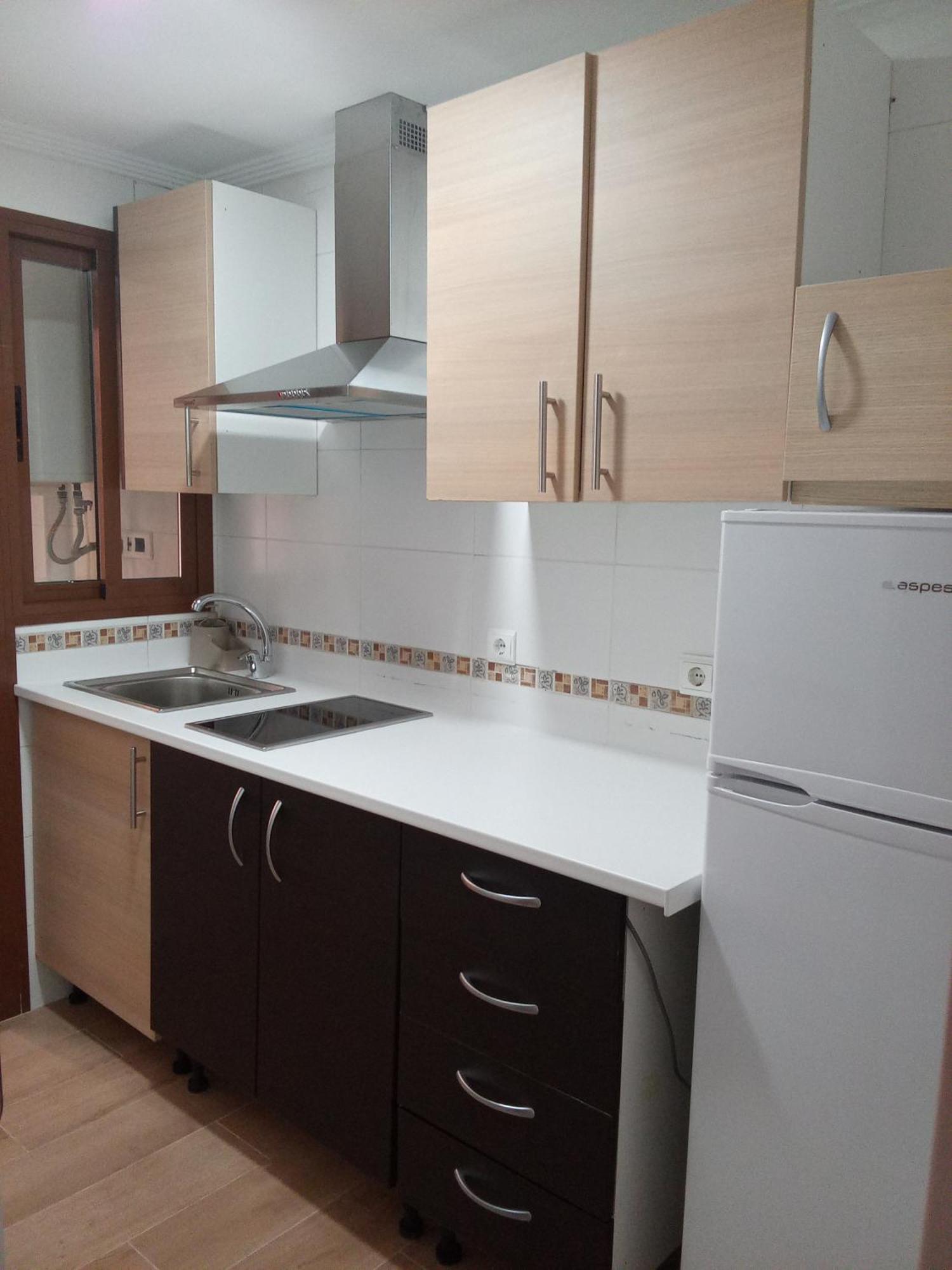 Comodo Aparta Estudio Centrico En * Alicante