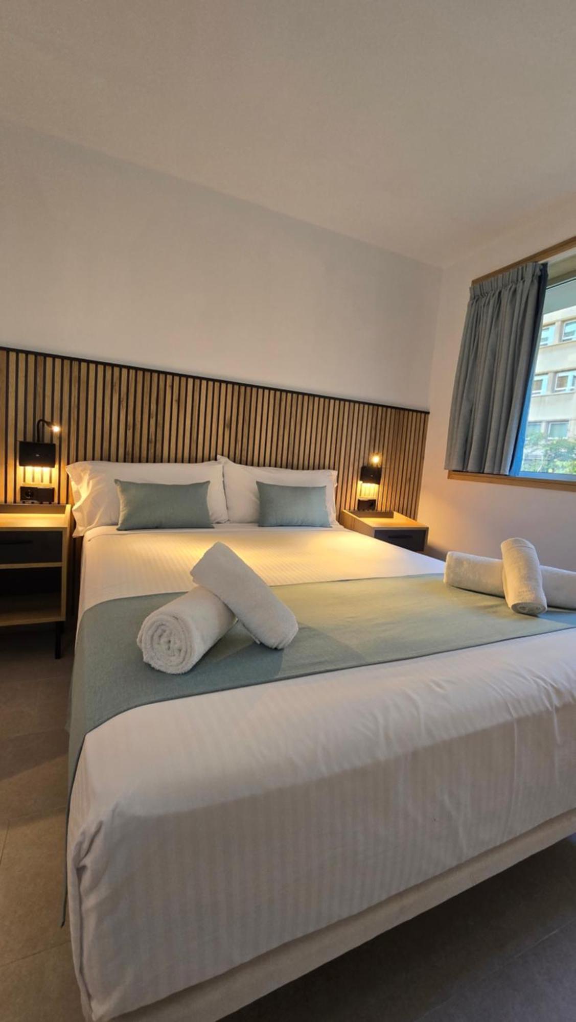 Rambla 24 By Holihome Guesthouset