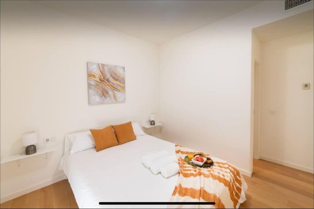 Beach, History And Center In One Alicante