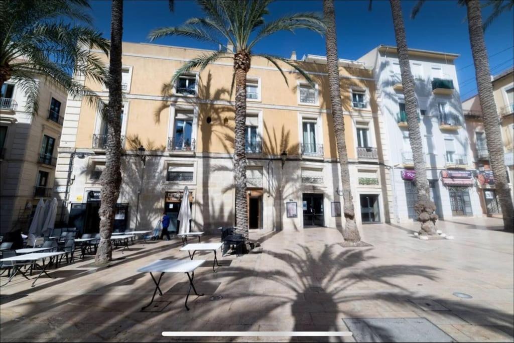 Beach, History And Center In One Apartamento