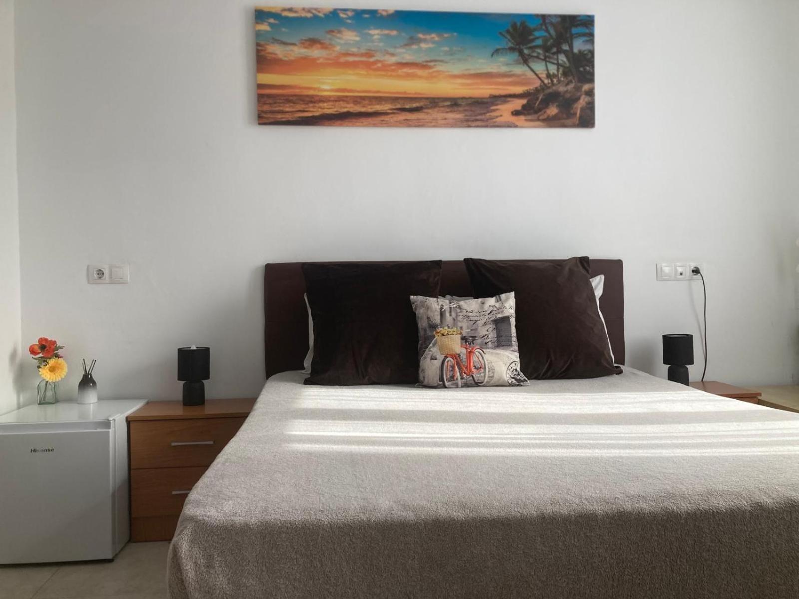 With Private Bathroom And Balcony Nearby The Mercado Central, Center And Beach Appartement Alicante