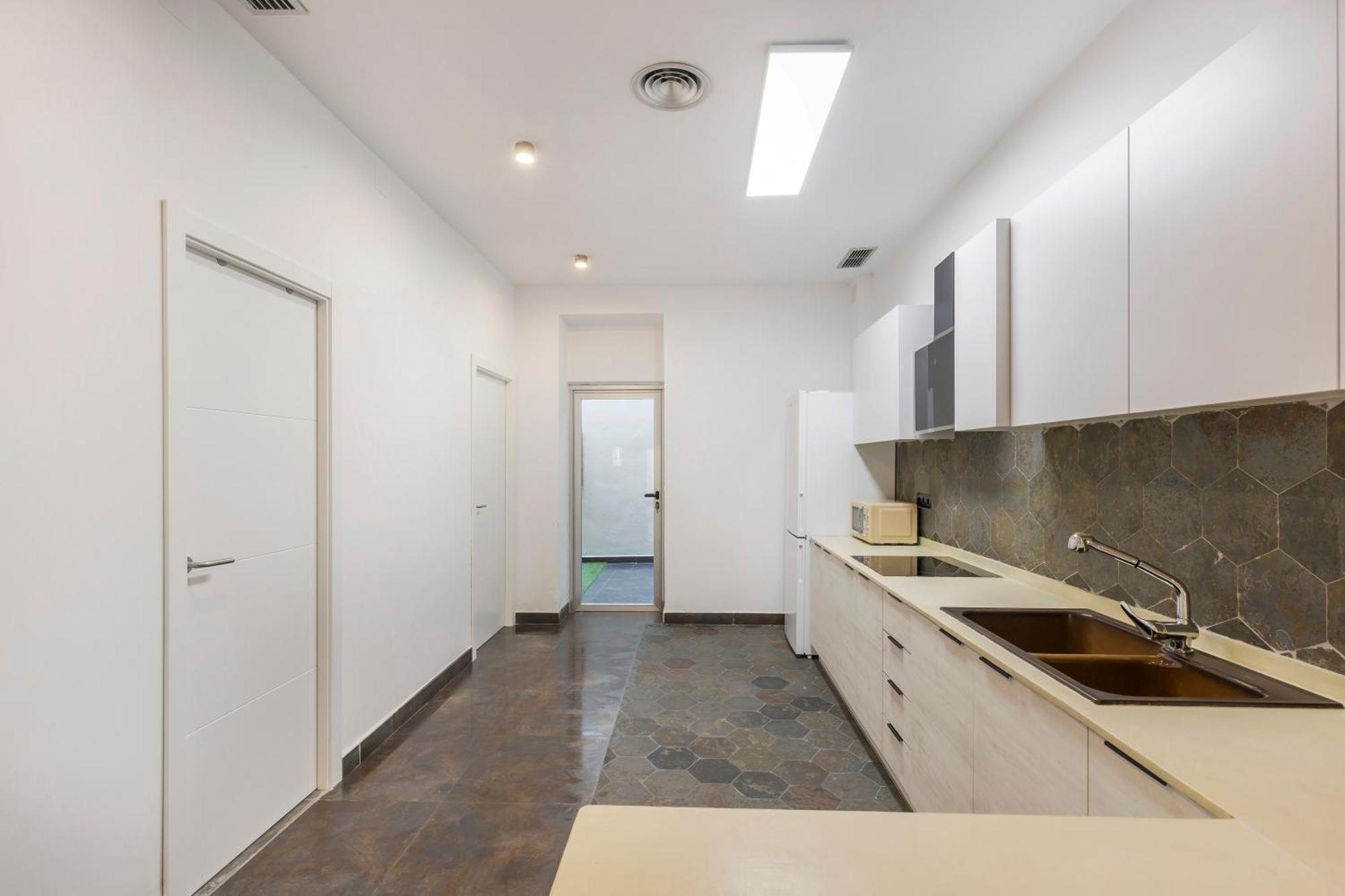 Modern With Patio In Apartment
