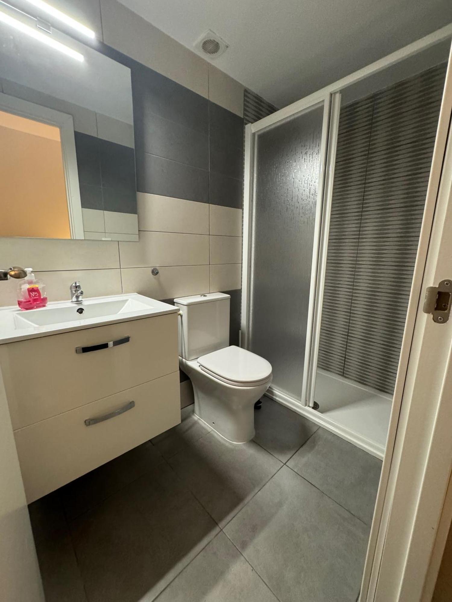 Lovely In Centre Of Near Plaza De Toros Apartment Alicante
