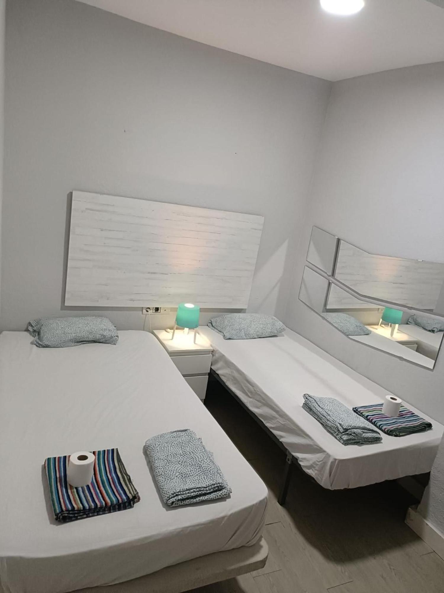 Hospedagem domiciliar 38 - Habitacion En Piso *
