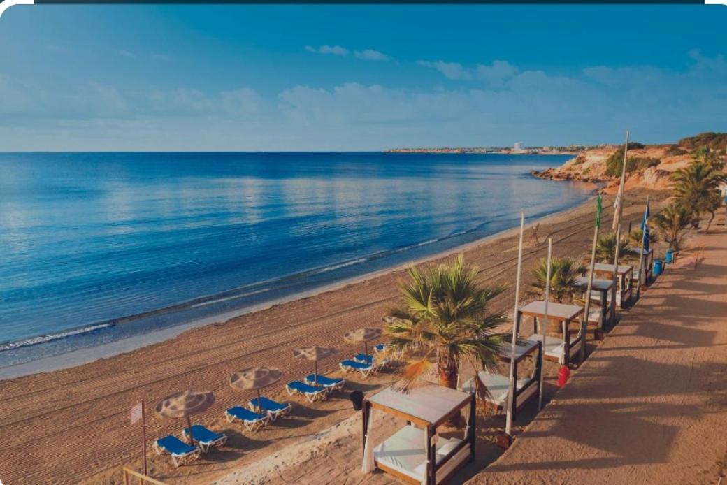 Red Sea Rent La Veleta Torrevieja