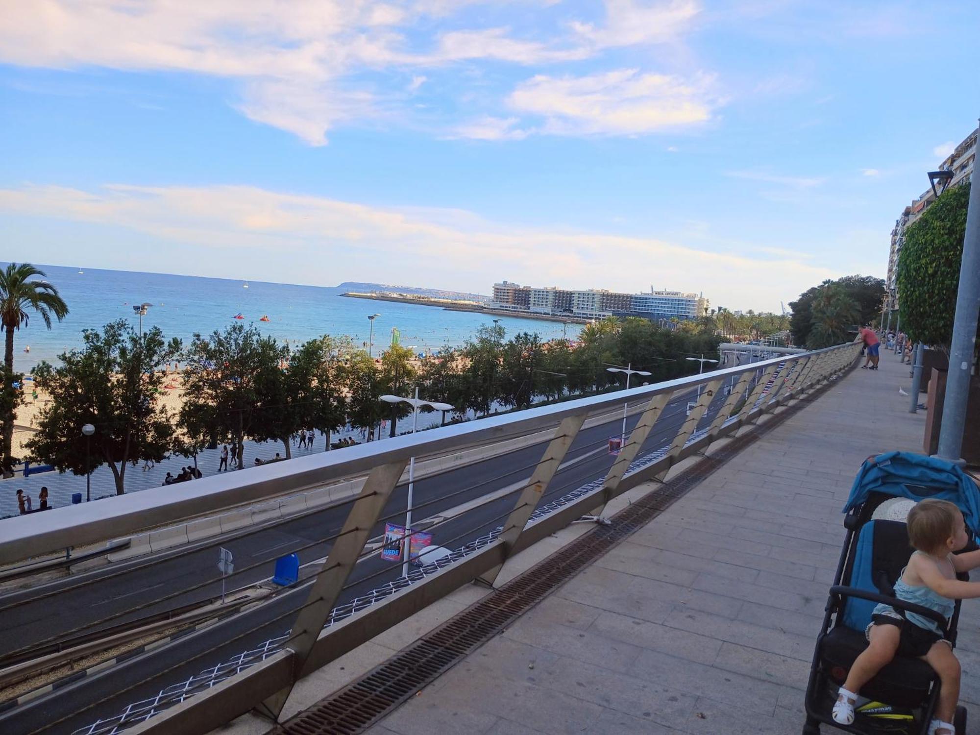 Comfort Apartamento Compartido Homestay Alicante