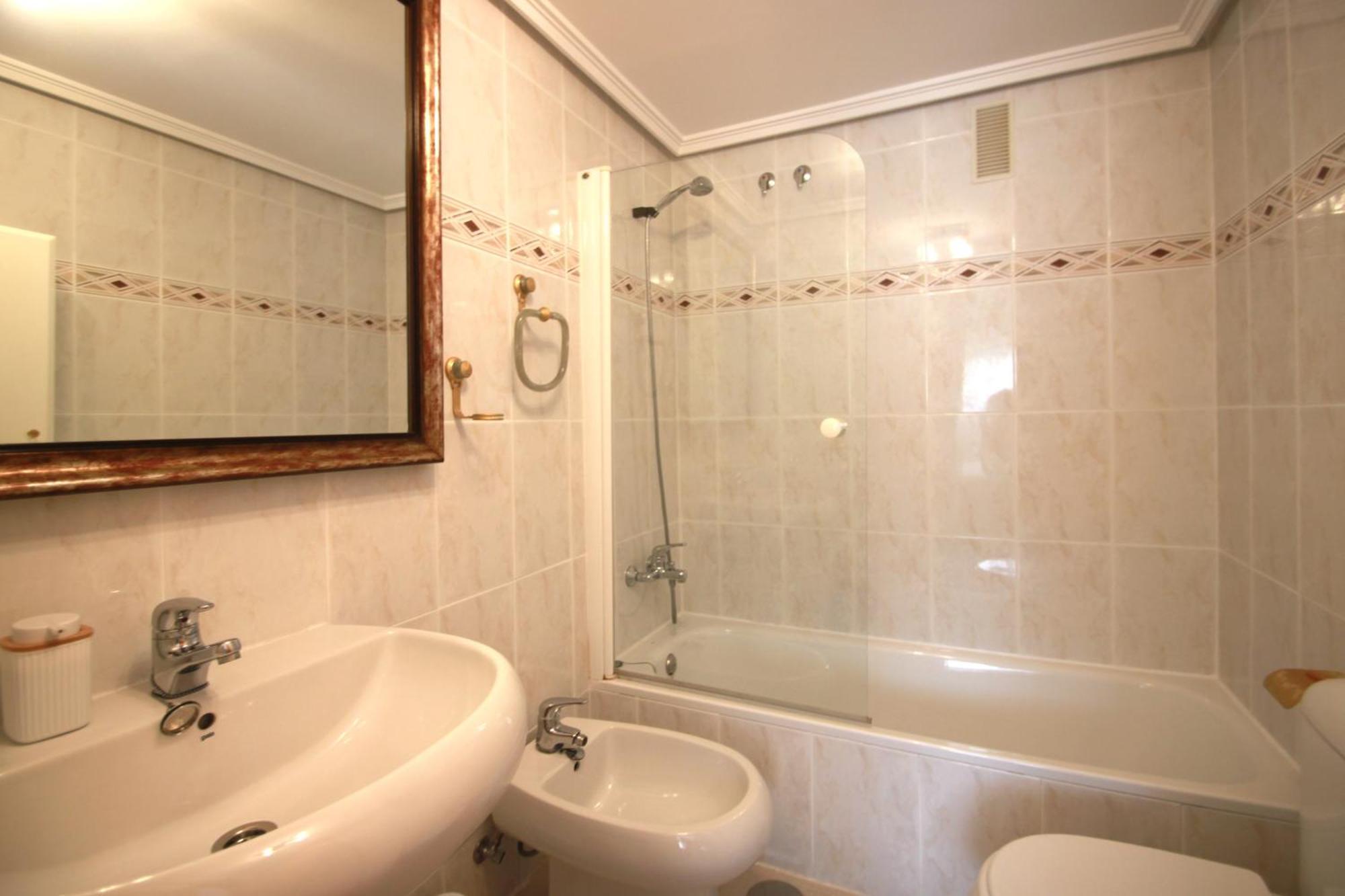 Apartamento En Urb. Natura Playa 2 En Campello-muchavista C104 Alicante