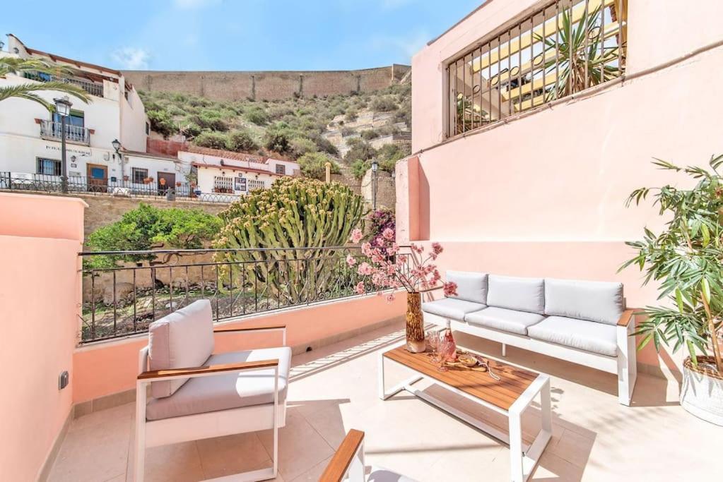 Romantico Atardecer Con Vistas,terraza, Centrico Huoneisto *