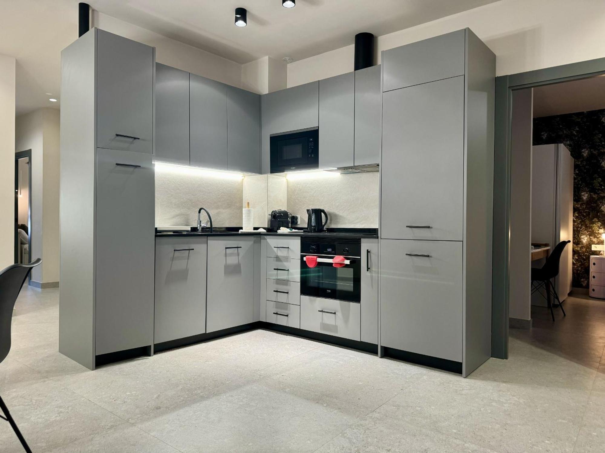 Modern Charm In Barrio Apartamento