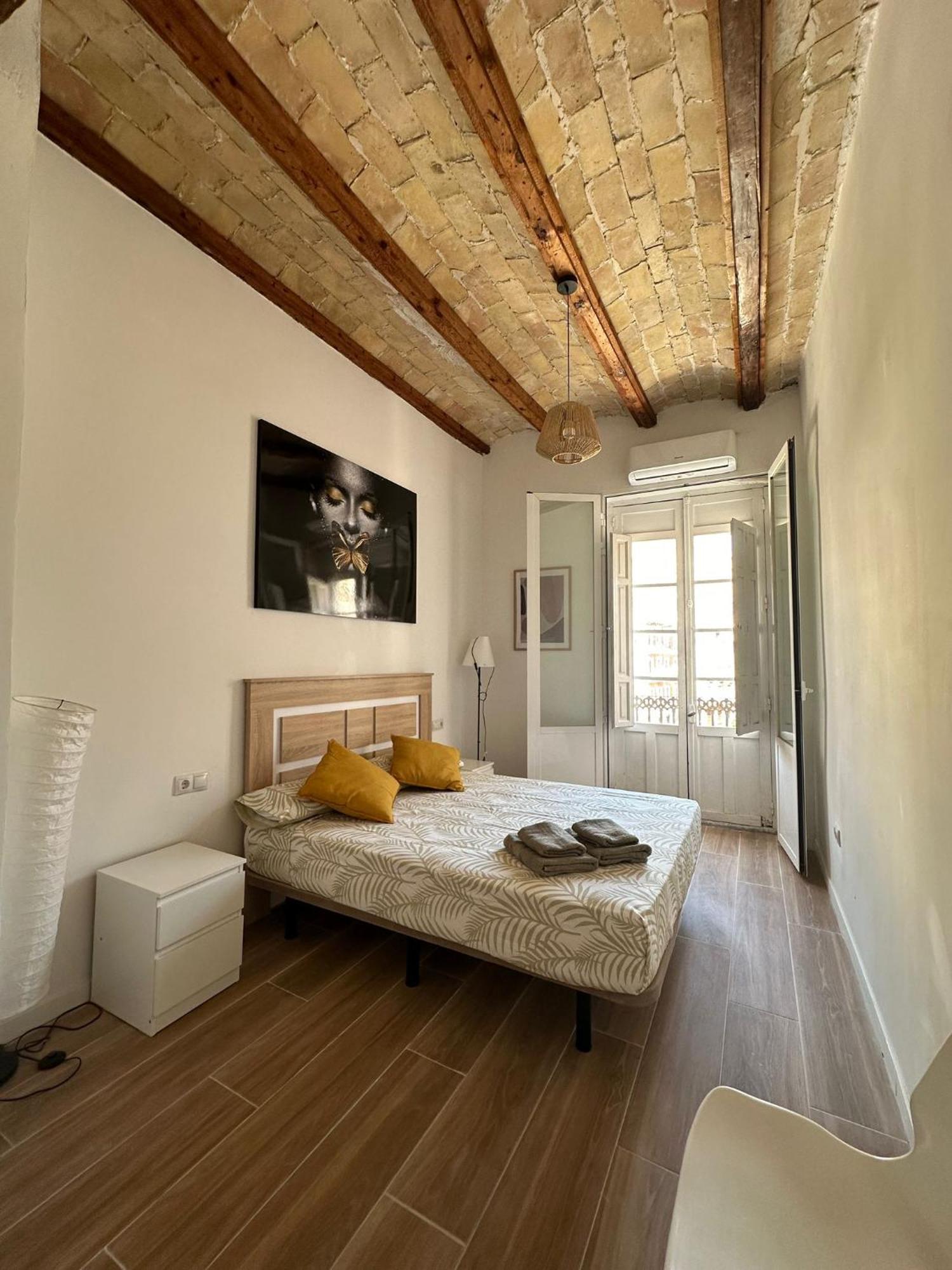 Plaza San Nicolas Gam Apartment *