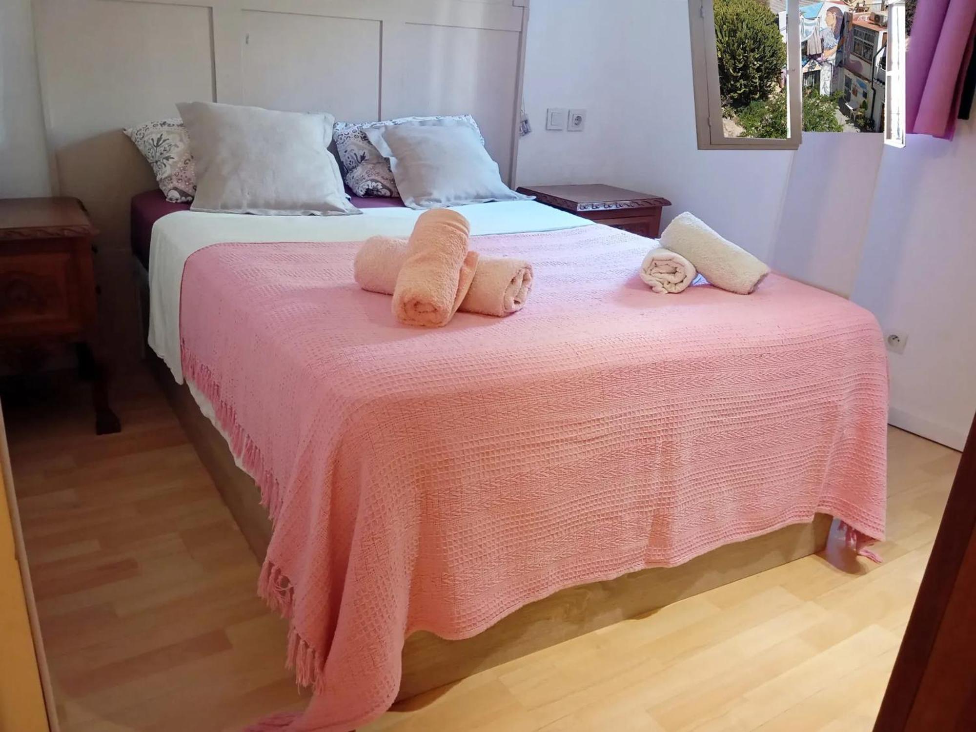 Holiday home Comfortable House With Sea View In + Garden *