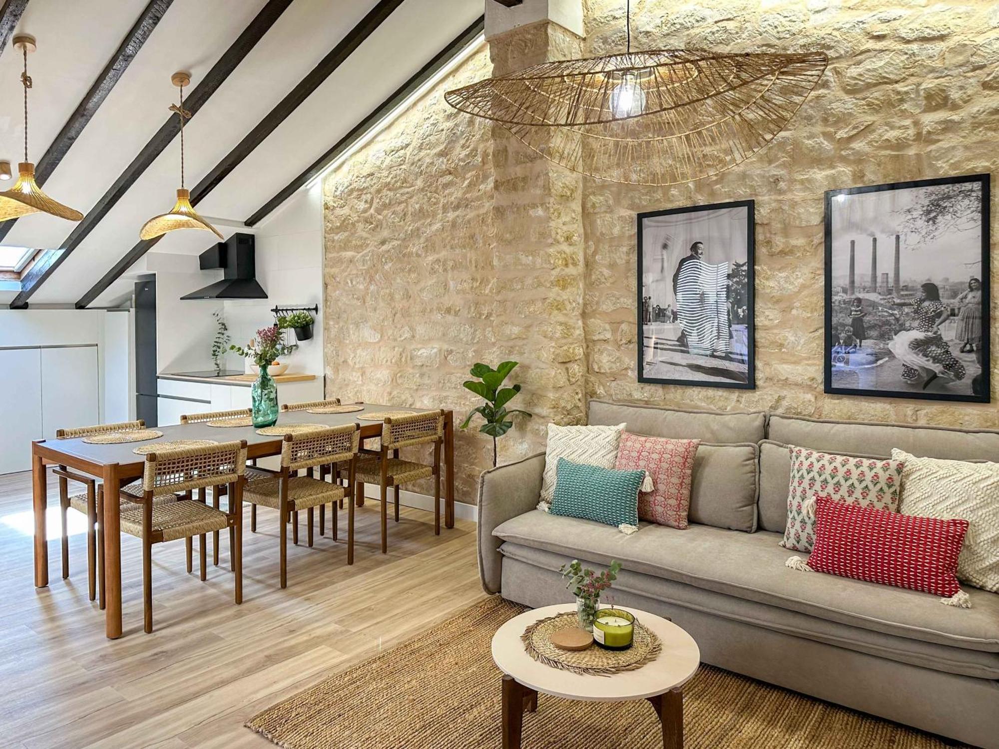 Apartment La Buhardilla Del Mercado Ubicacion E Historia Alicante