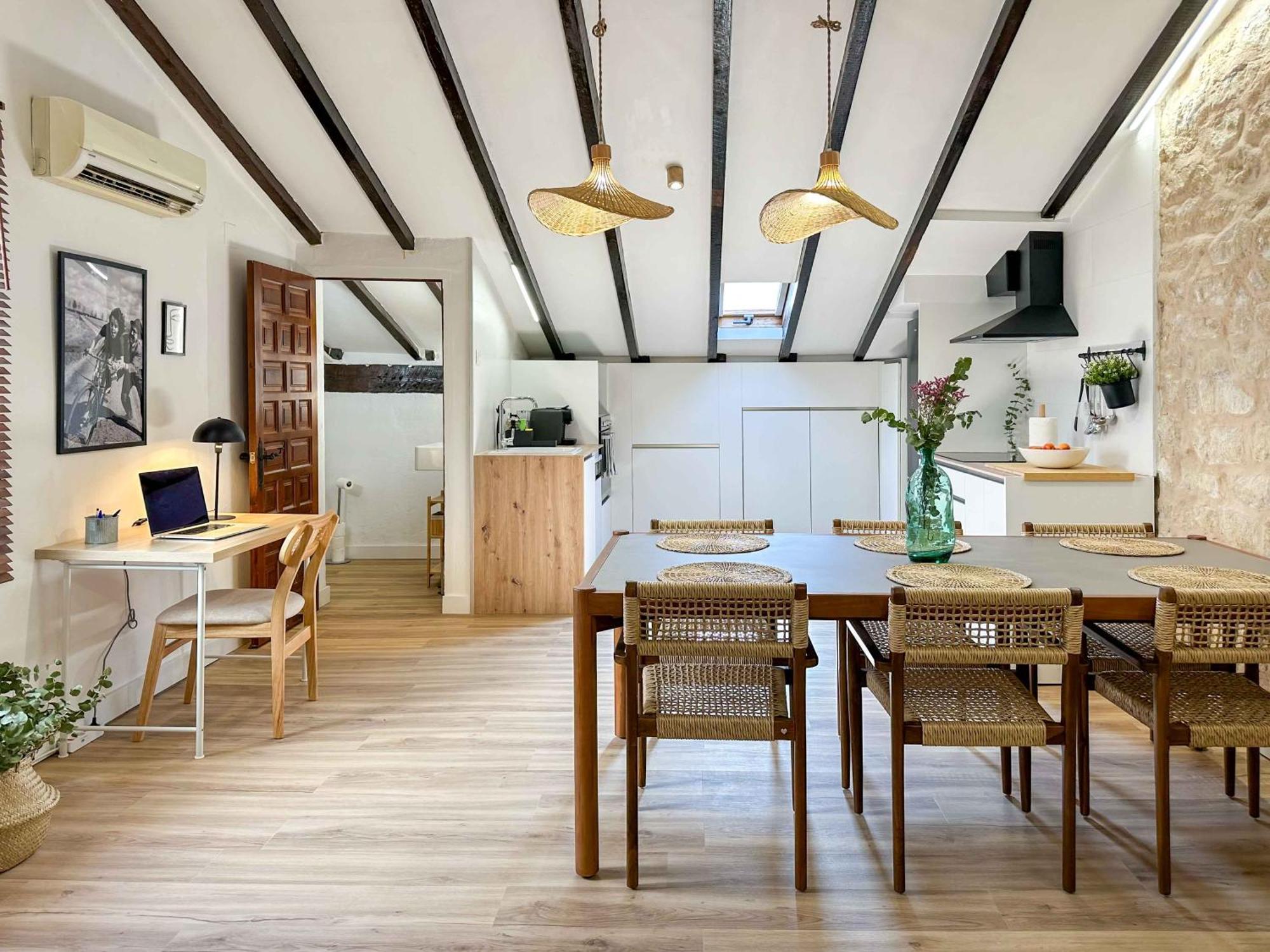 La Buhardilla Del Mercado Ubicacion E Historia Apartment Alicante