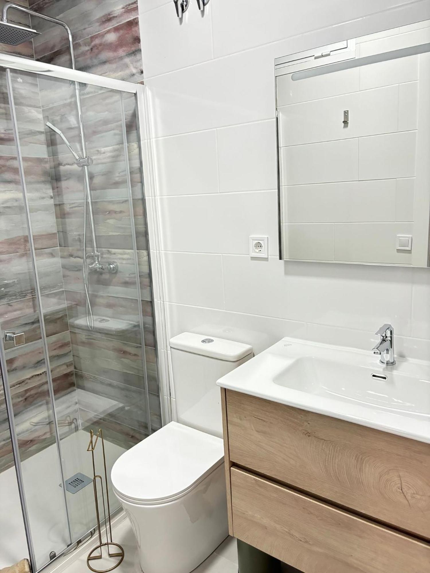 Carolinas By Coqueto Homestay Alicante