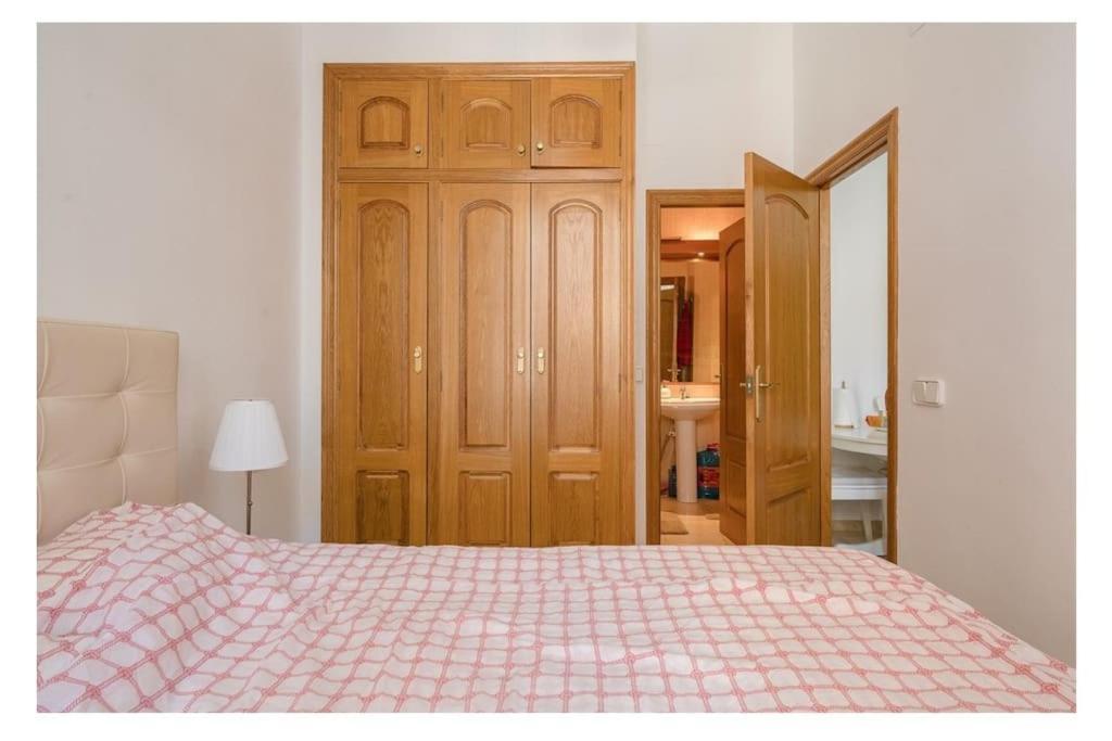 Appartement Charming Flat At Historic Centre & Short Walk To