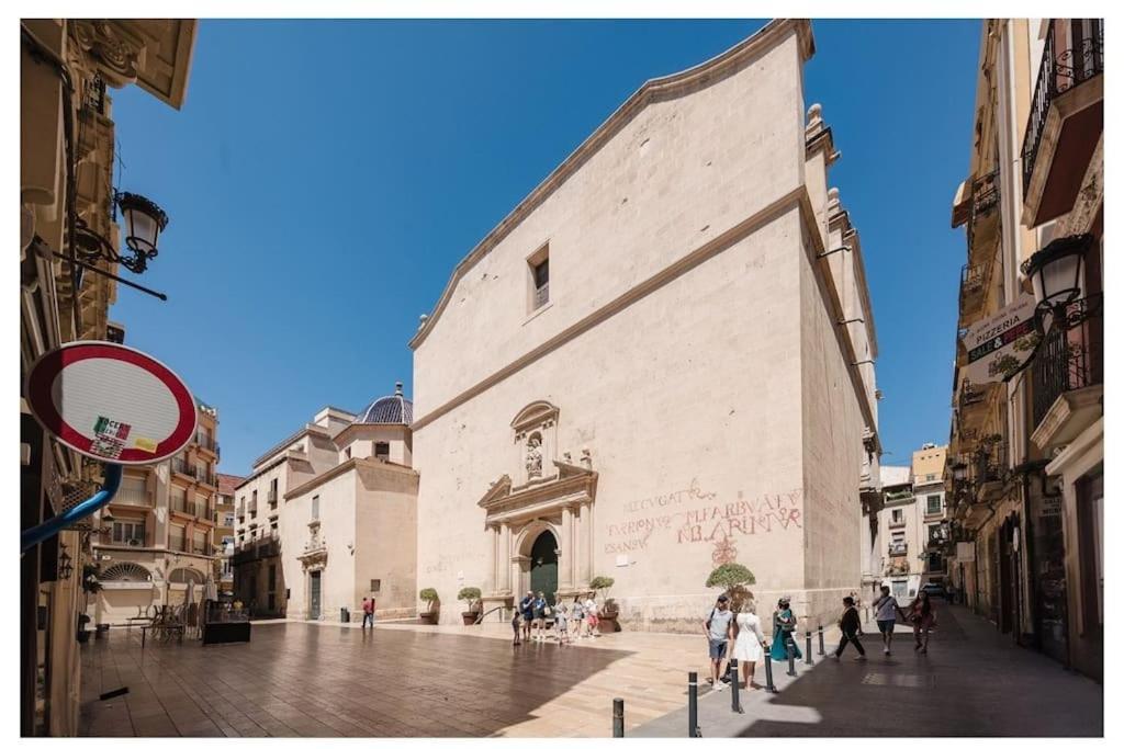 Appartement Charming Flat At Historic Centre & Short Walk To *