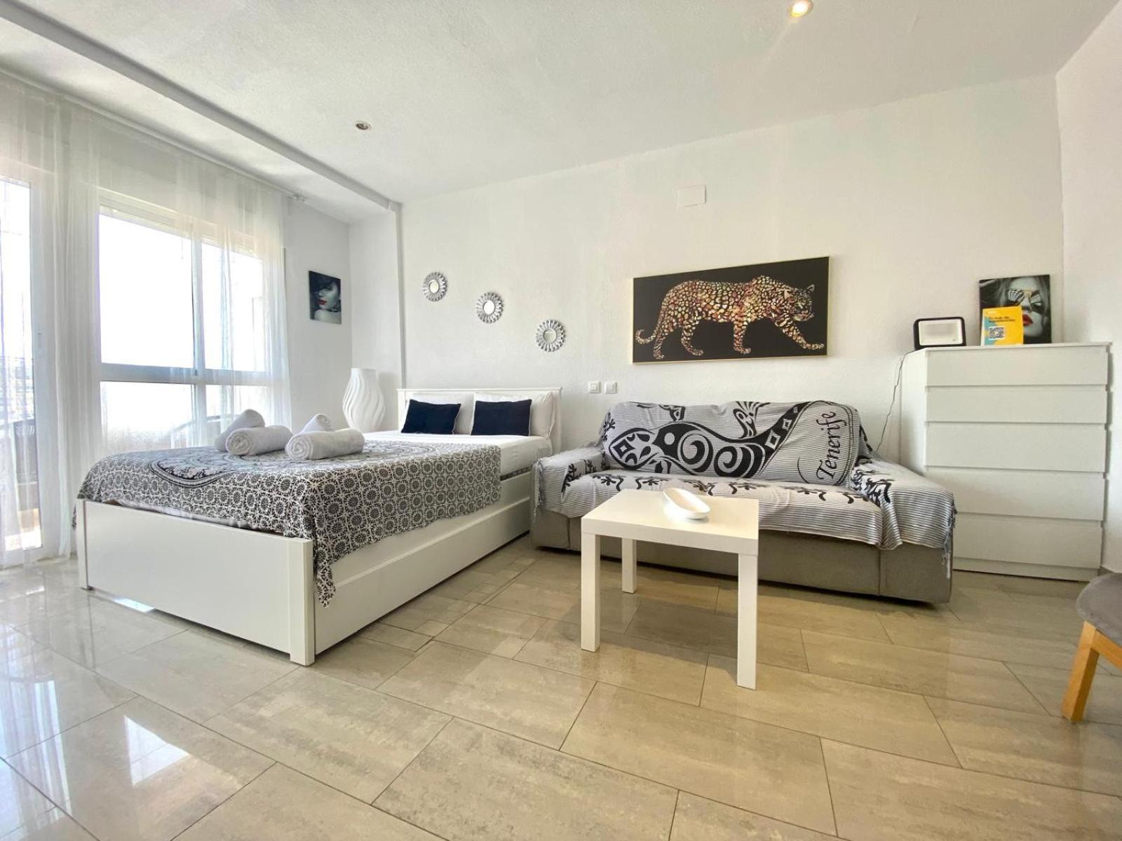 Riscal 6 By United Renters Apartment *