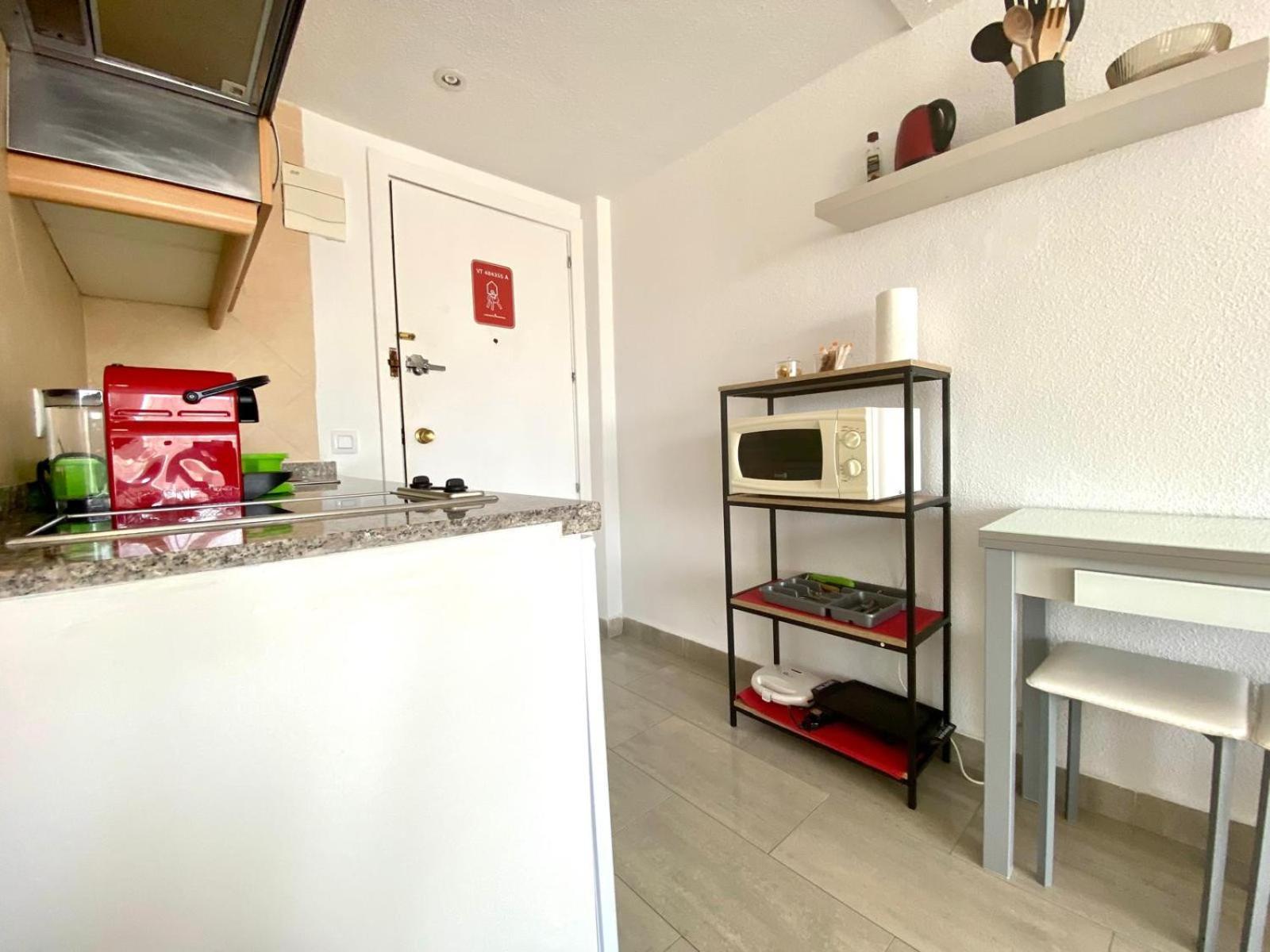 Apartment Riscal 6 By United Renters *