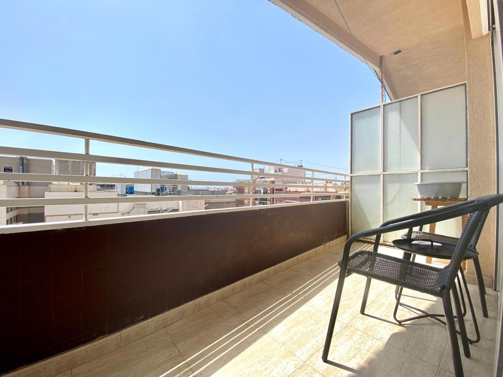 Riscal 6 By United Renters Apartment