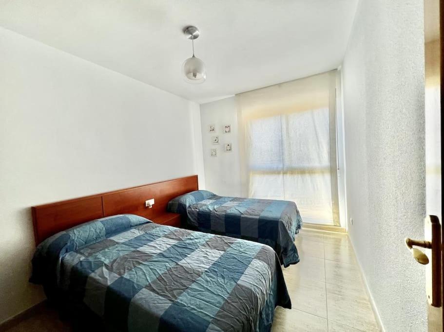 Spacious Near Plaza America Alicante