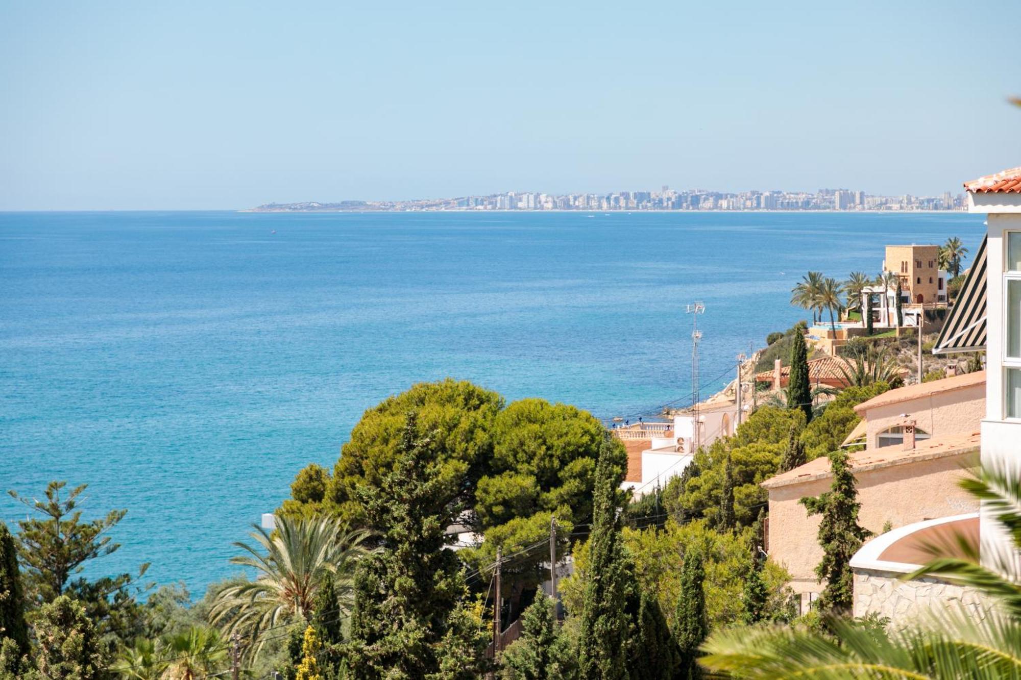 Eliane With Amazing Sea Views And Large Private Swimming Pool!