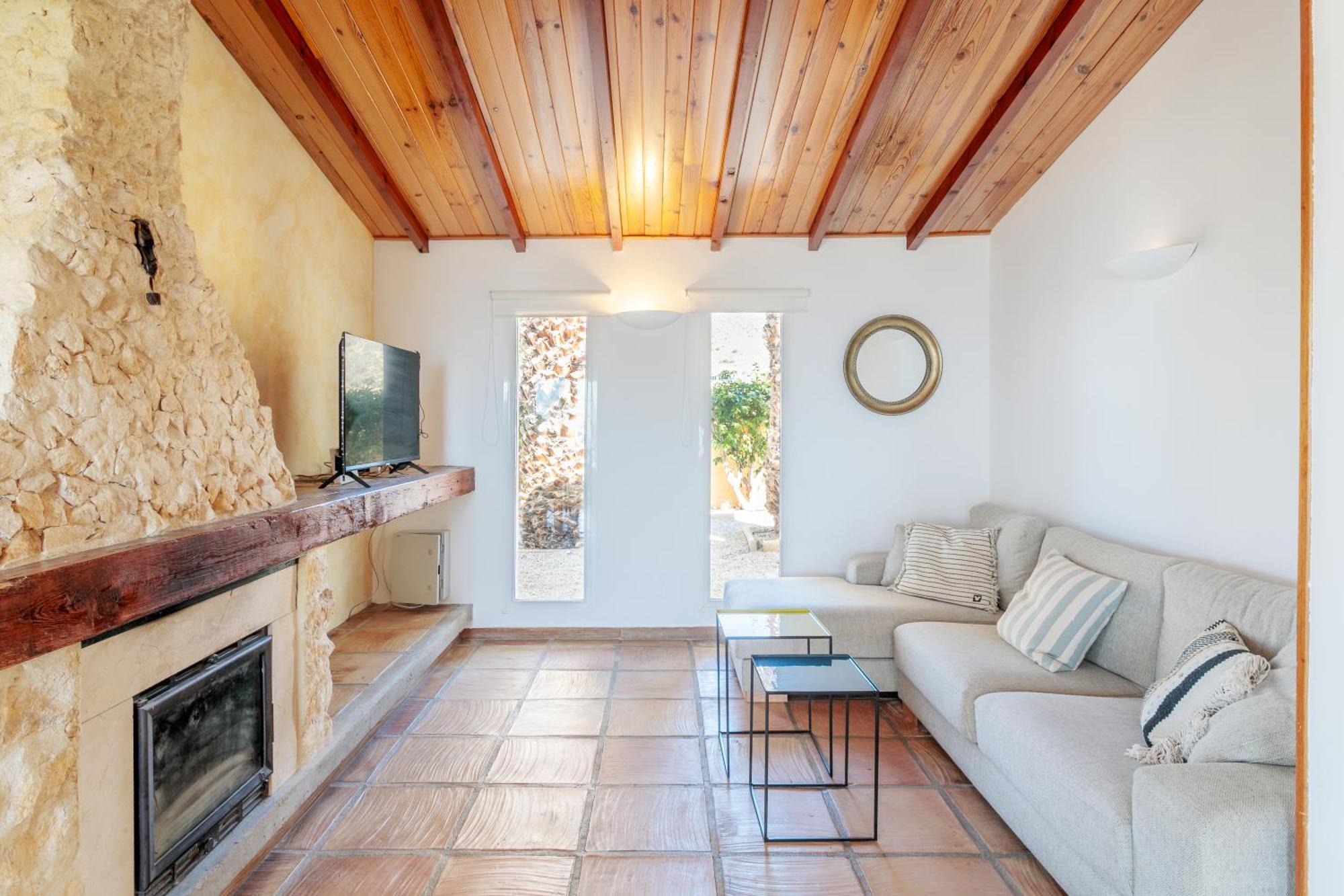 Eliane With Amazing Sea Views And Large Private Swimming Pool!