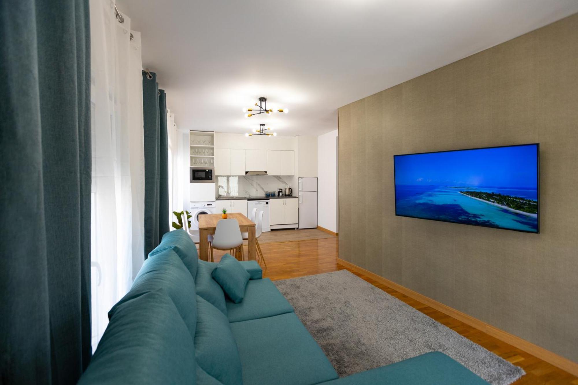 Blu Sky Apartment *