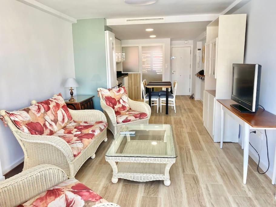 Appartement Aitana Playa De San Juan Piscina, Aire Ac, Parking *
