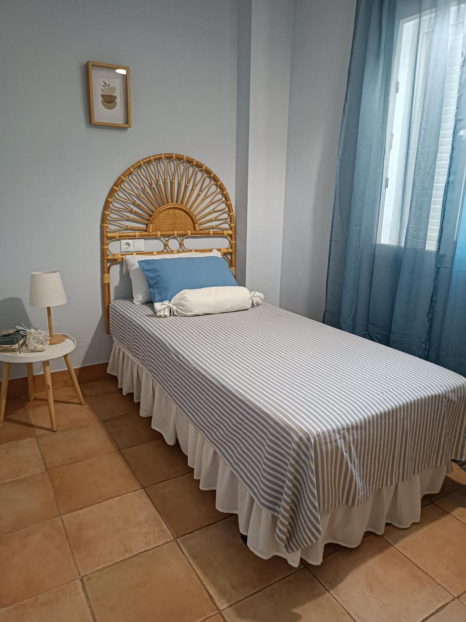 Red Sea Rent La Veleta Torrevieja Alicante