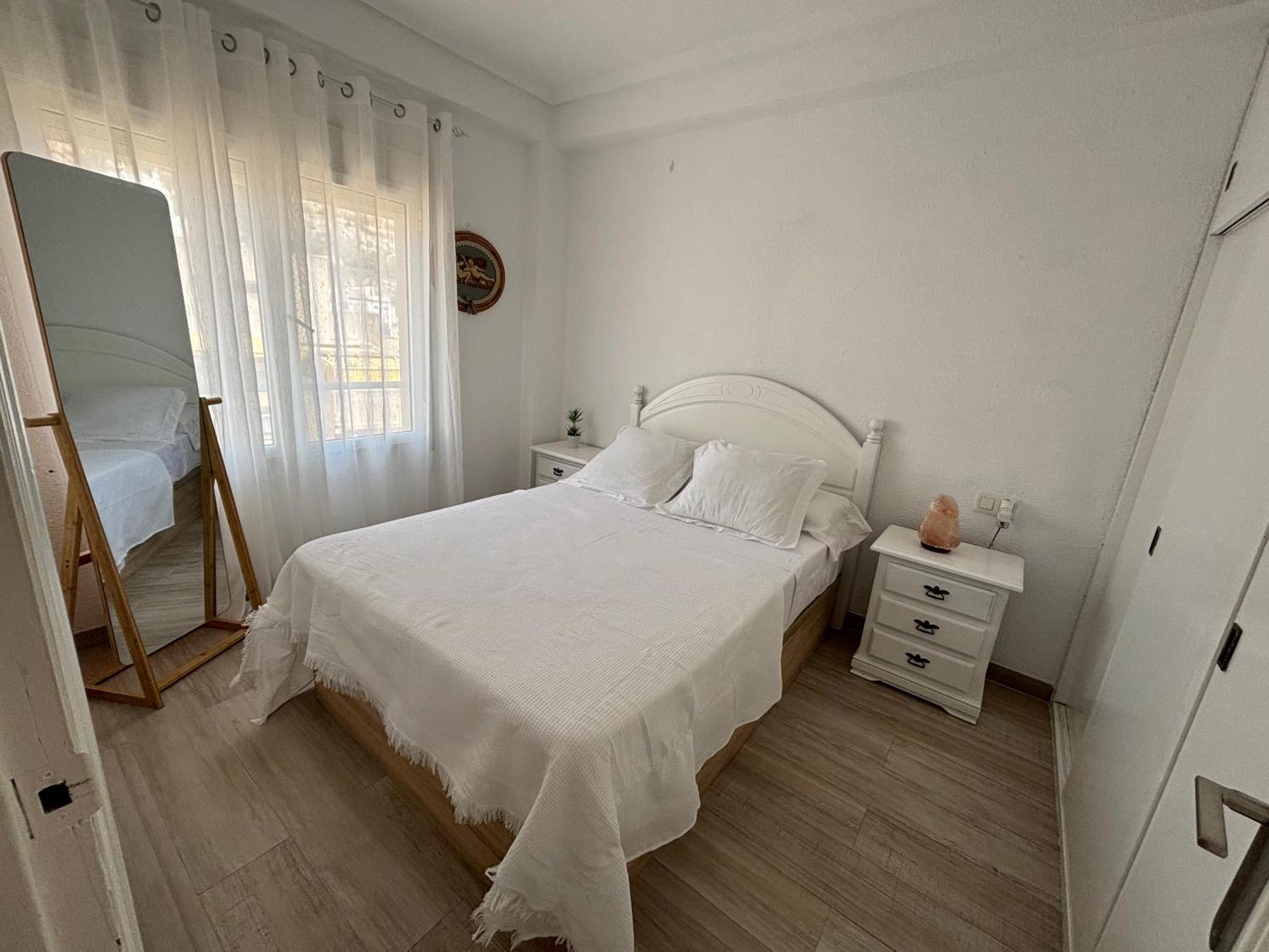 Corazón De Con Vistas Al Mar Y Al Castillo Apartamento