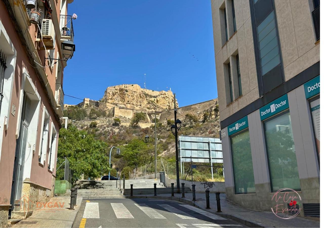 La Casa Escarlata Alicante