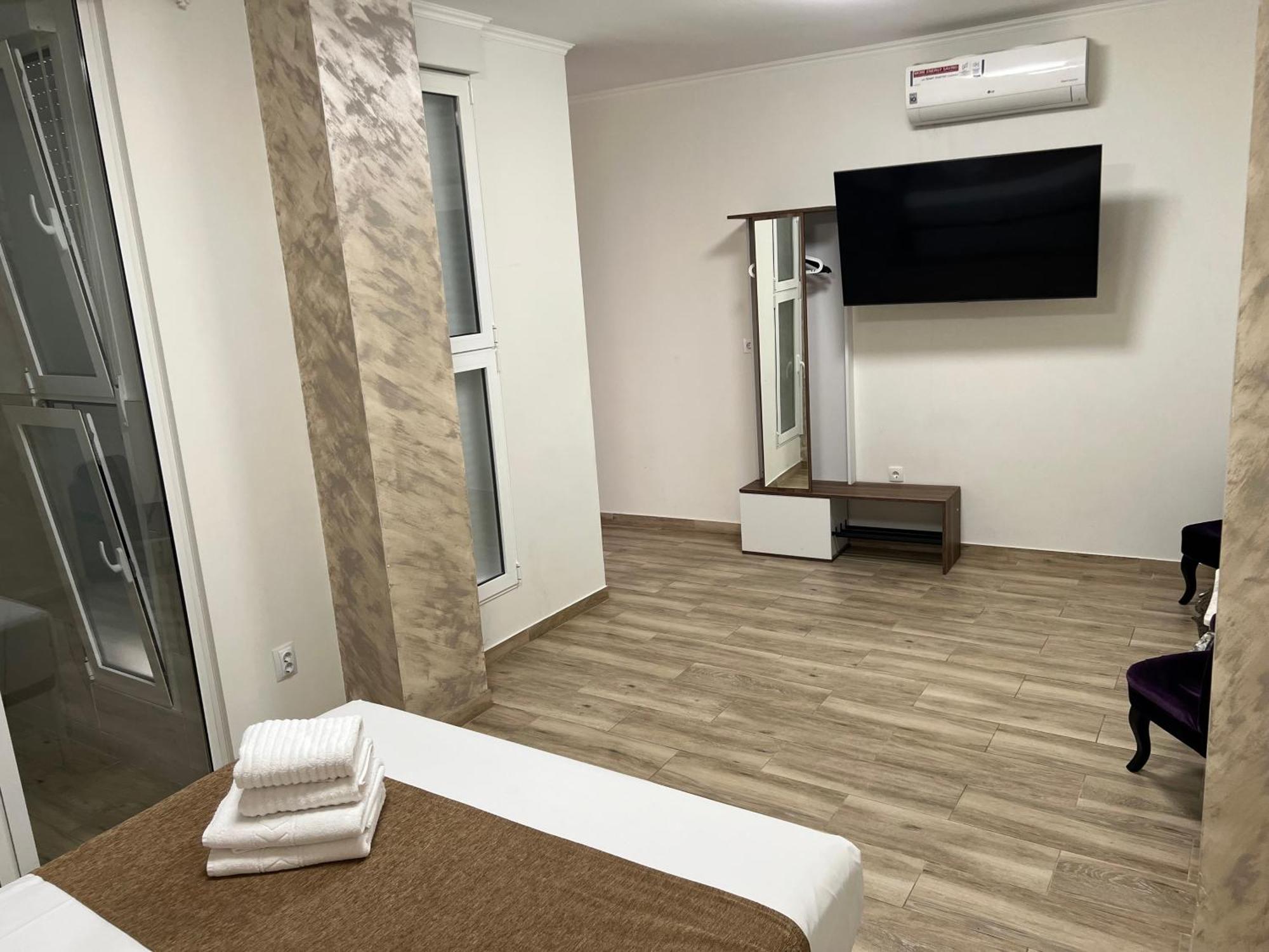 Casa Brava Guest house 2*