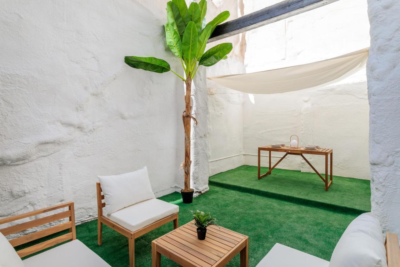 Lujoso Triplex, 2dorm, 6px, 2 Bathroom, Terraza, Centro Alicante