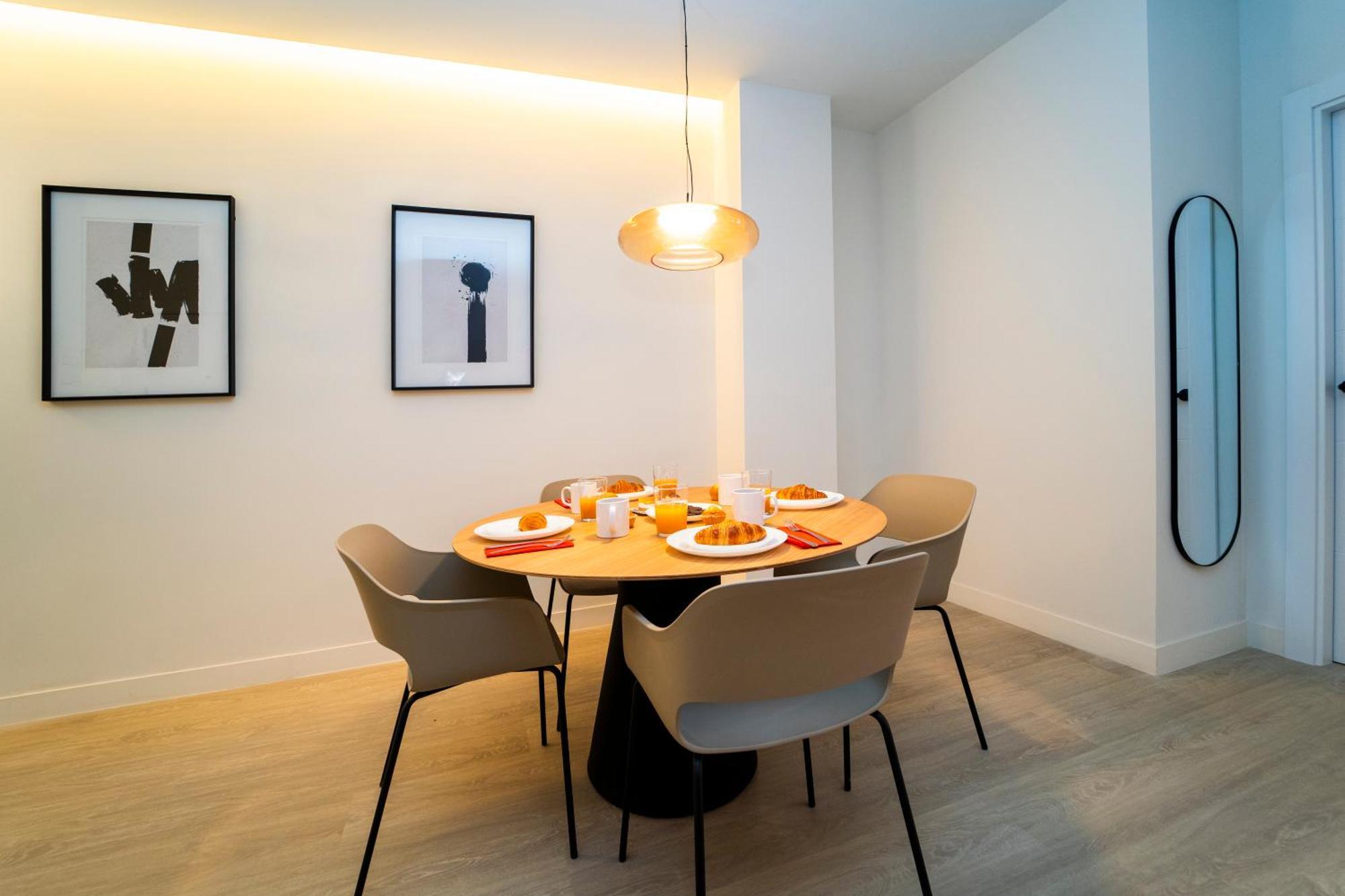Apartment Edificio Reyes Catolicos Centro By Renthas