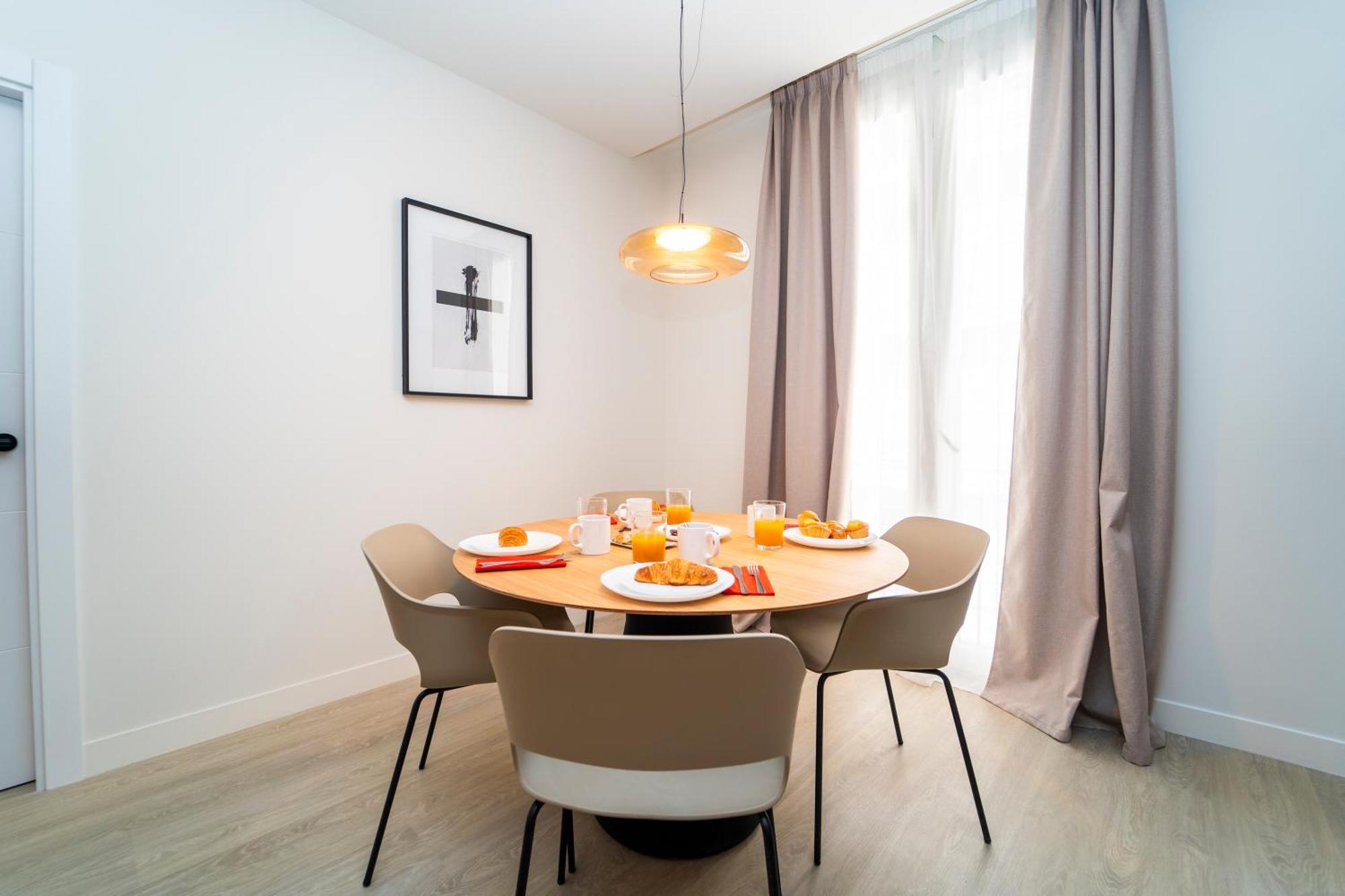Edificio Reyes Catolicos Centro By Renthas Appartement