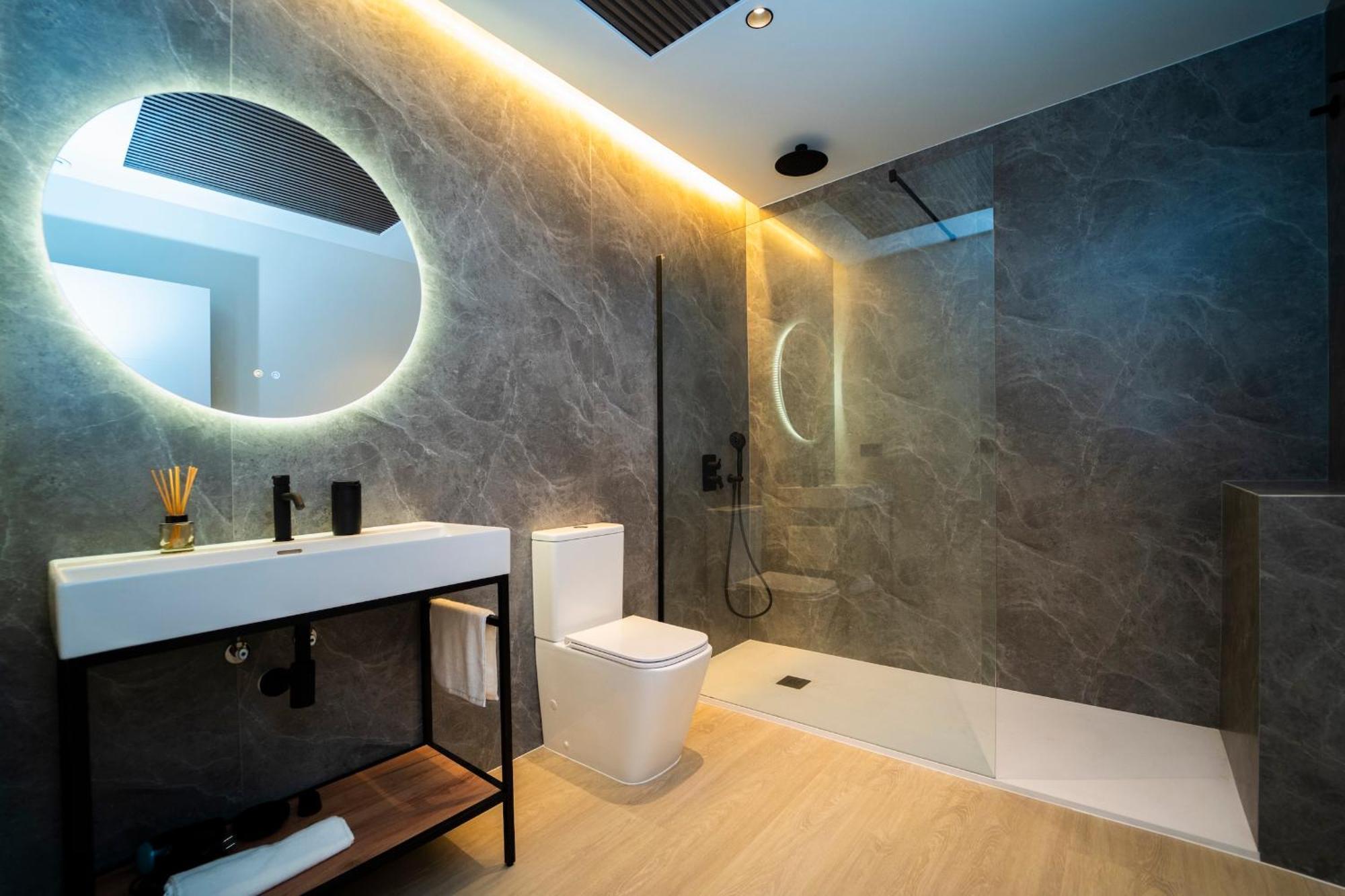 Edificio Reyes Catolicos Centro By Renthas Apartment *