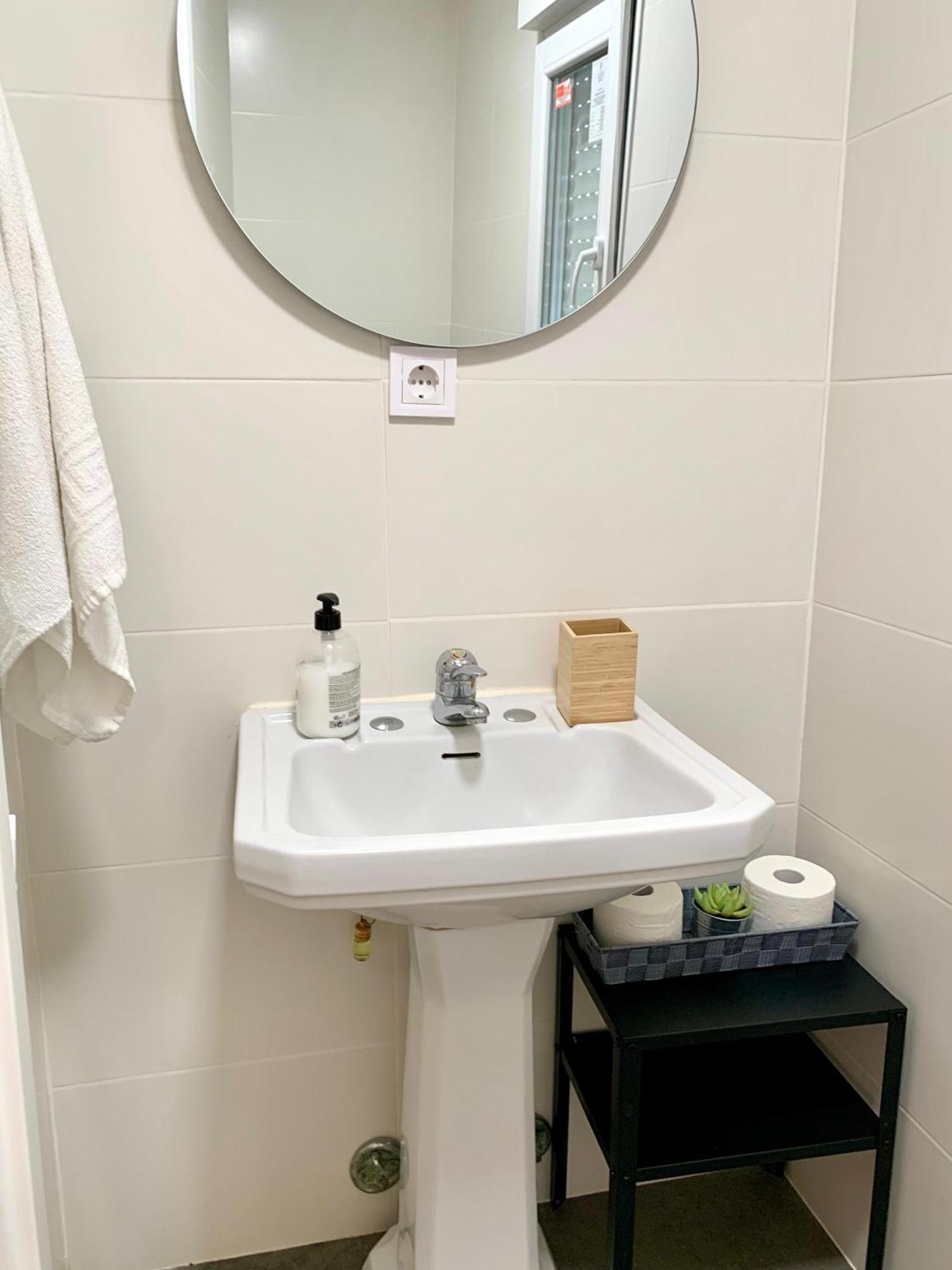 Appartement Centrally-located, Spacious Flat At Historic Centre & Short Walk To *