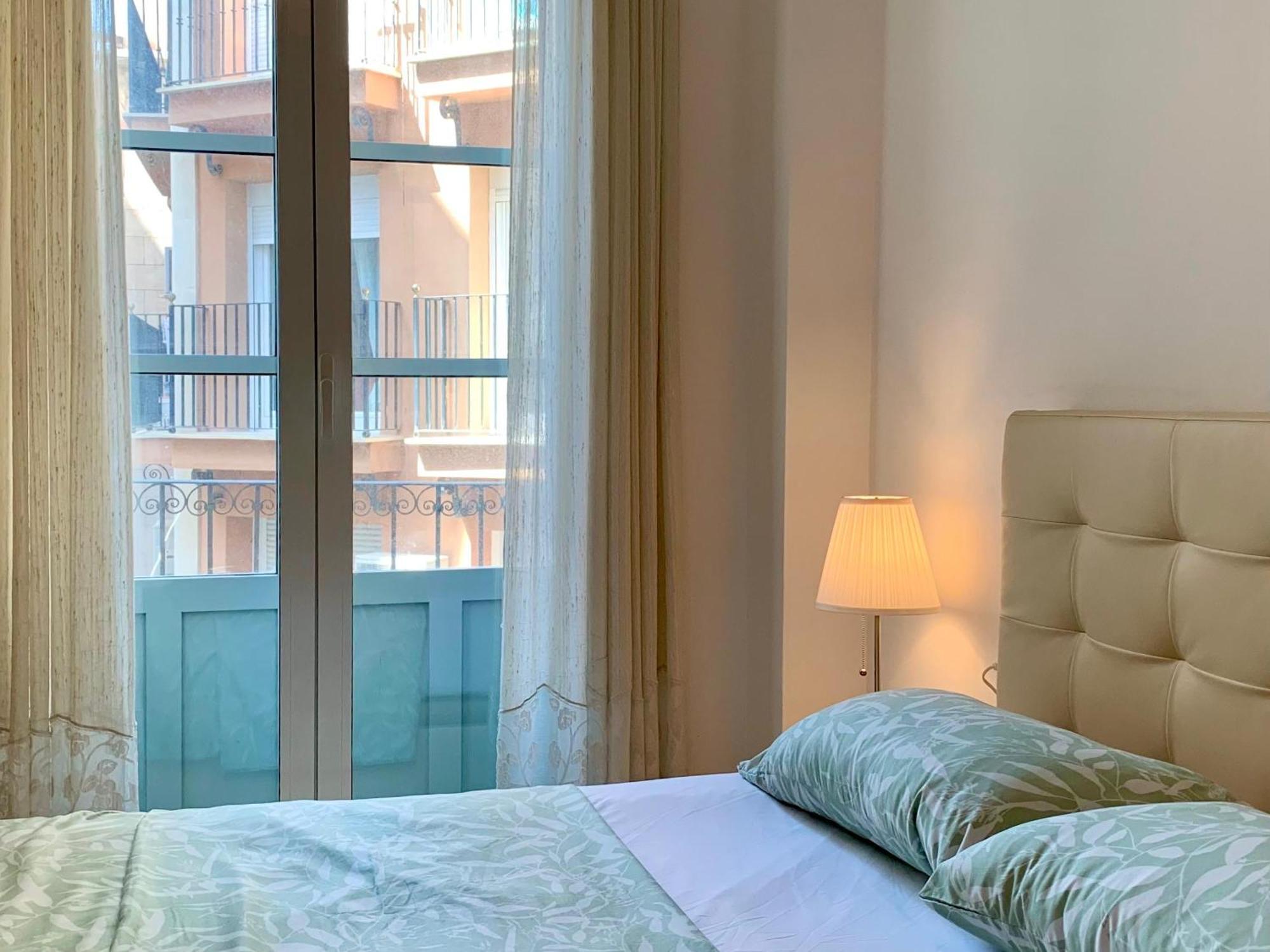 Appartement Charming Flat At Historic Centre & Short Walk To Alicante