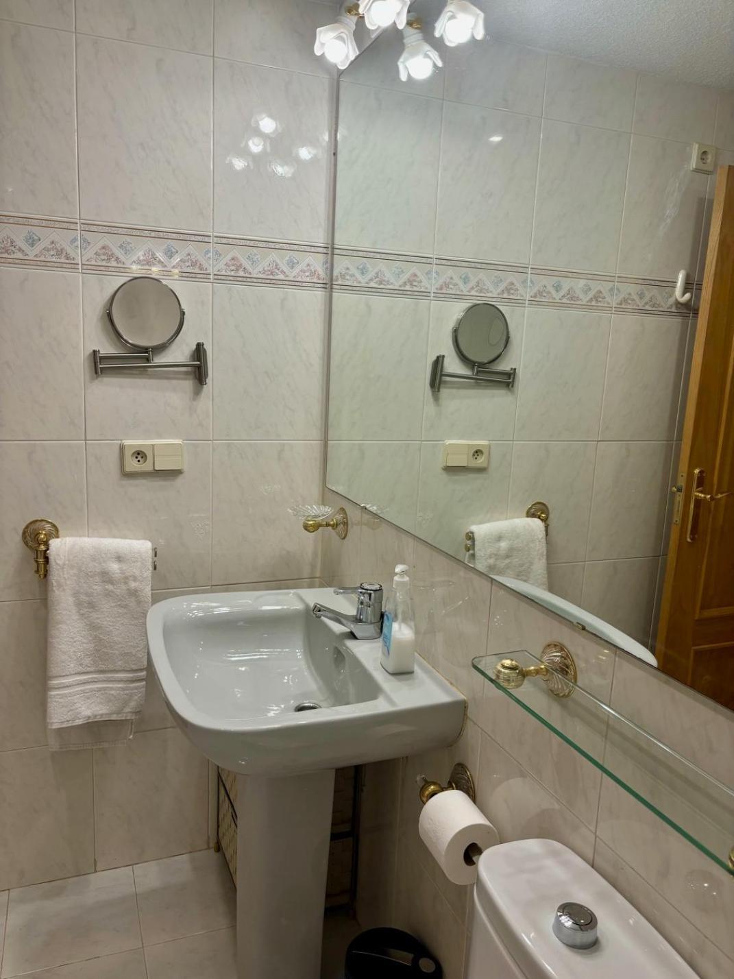 Con Piscina Apartment *
