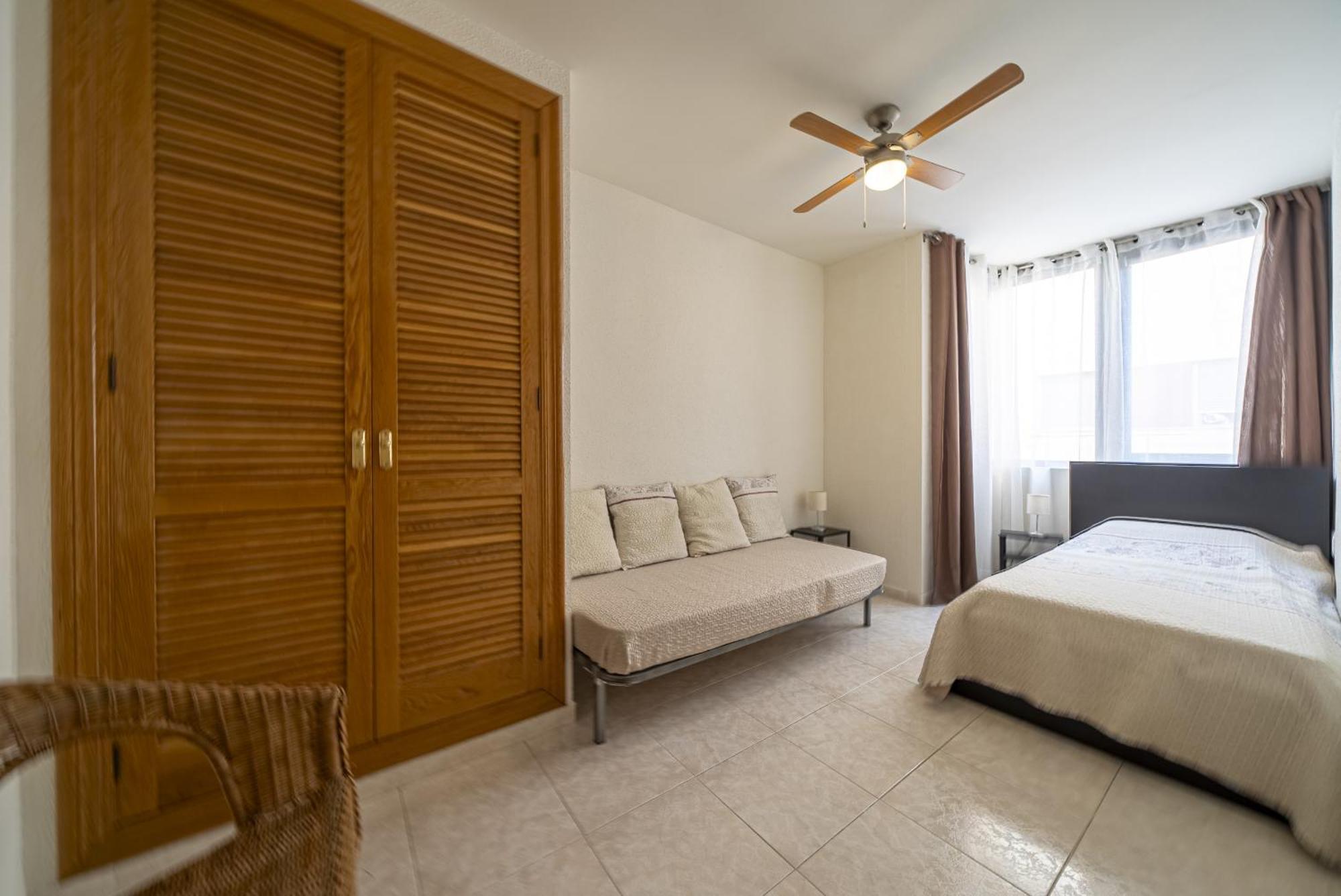Apartment Piso De 2 Donoso Cortes Primero