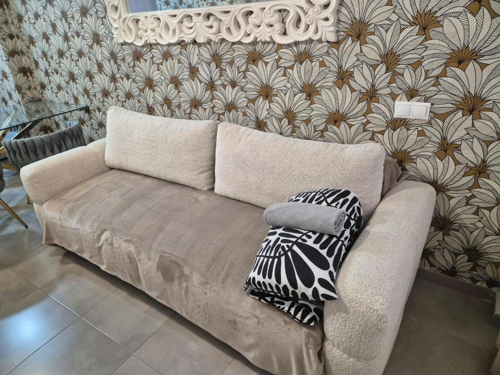 Apartment Centrum 4 *