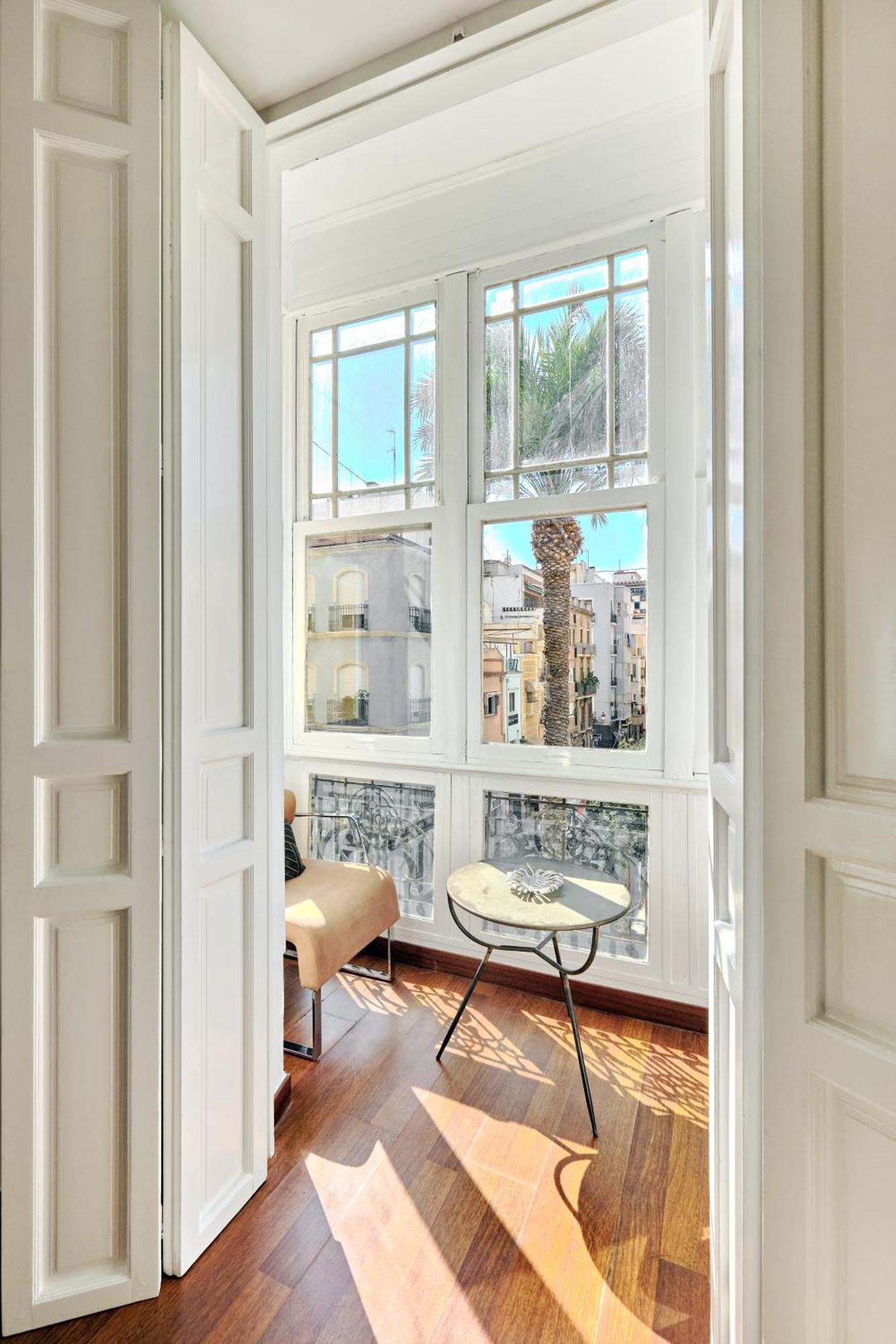 110m Kkara 3br 2ba Plaza Nueva View *