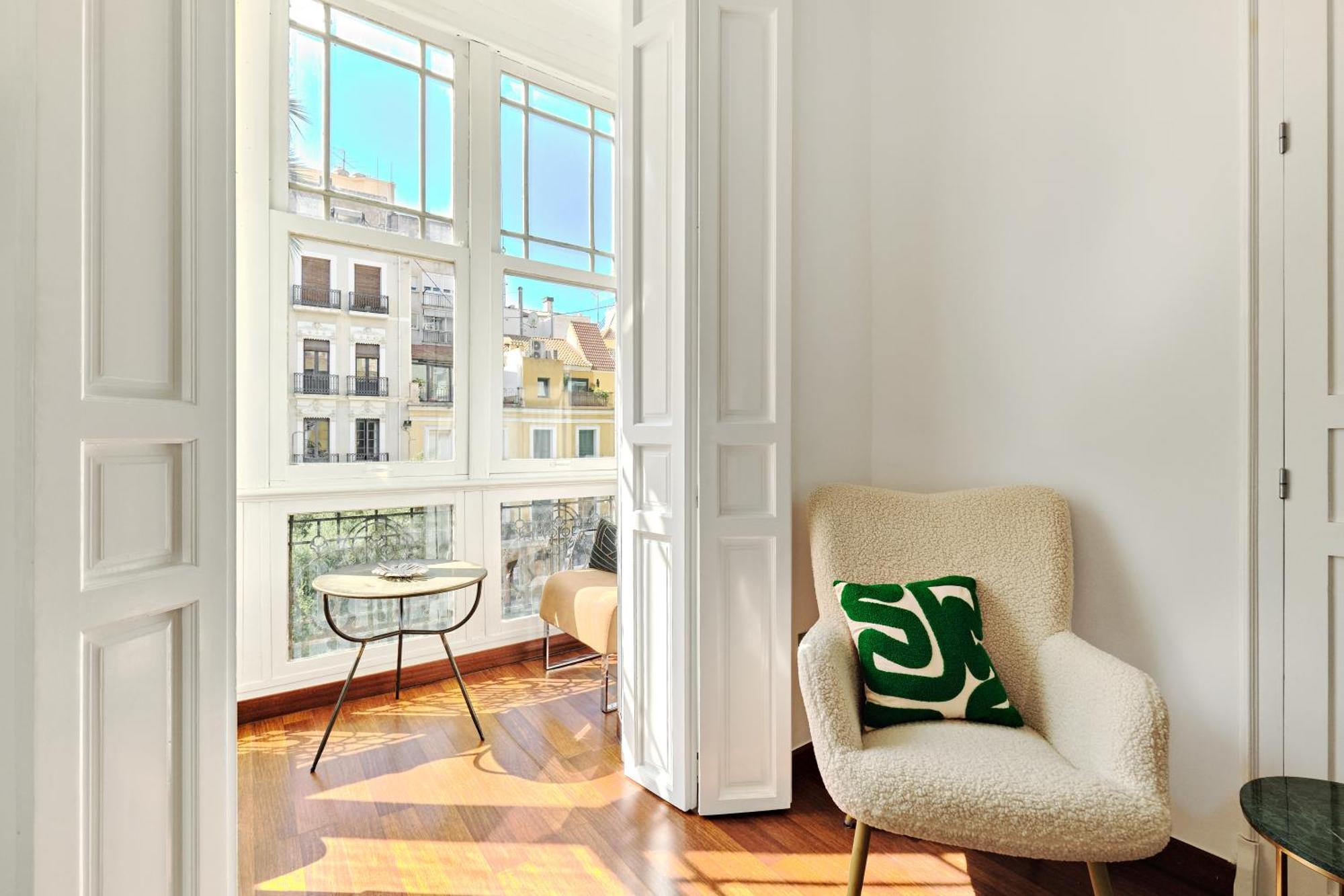 110m Kkara 3br 2ba Plaza Nueva View Apartment