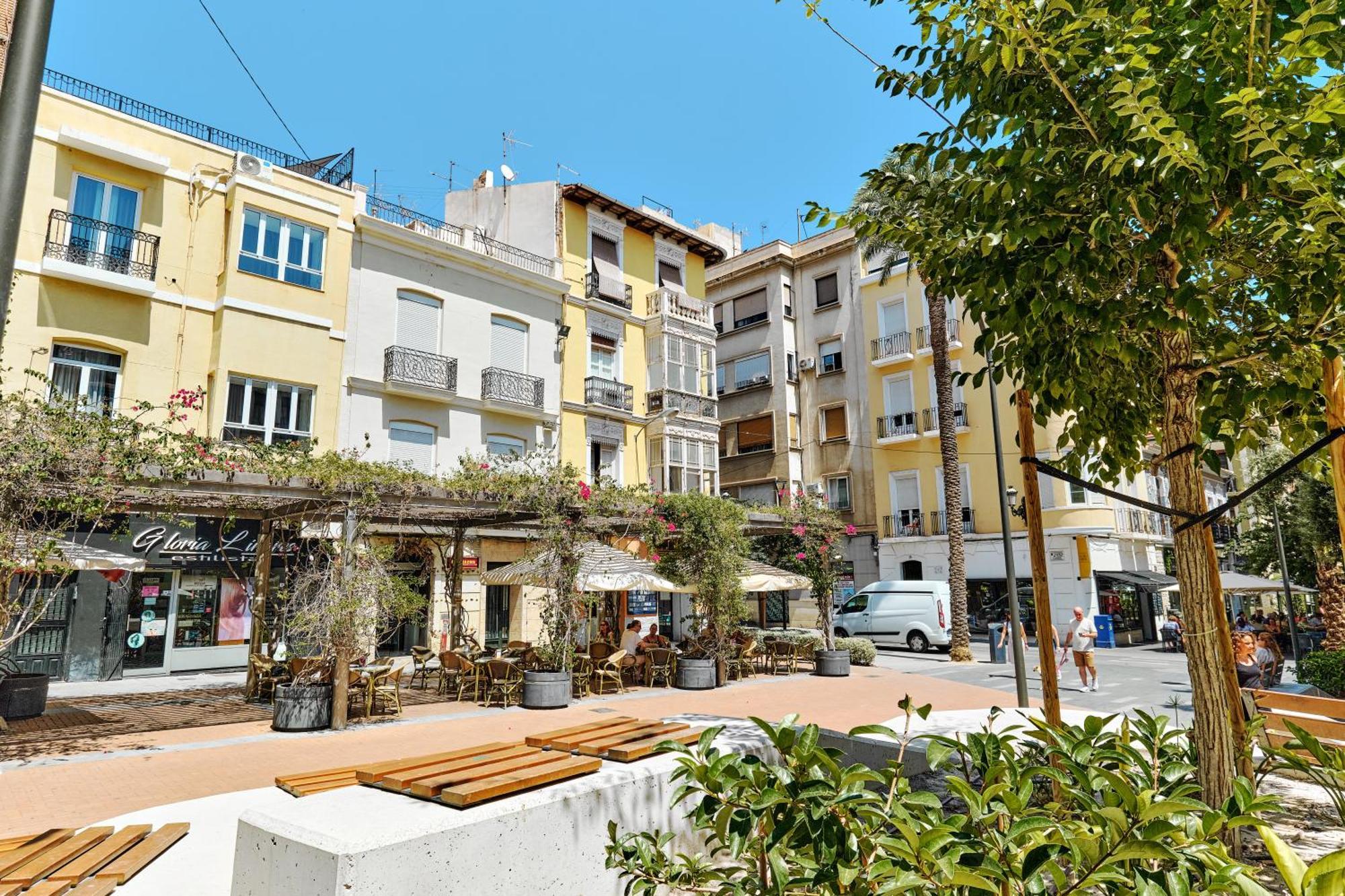 Apartment 110m Kkara 3br 2ba Plaza Nueva View