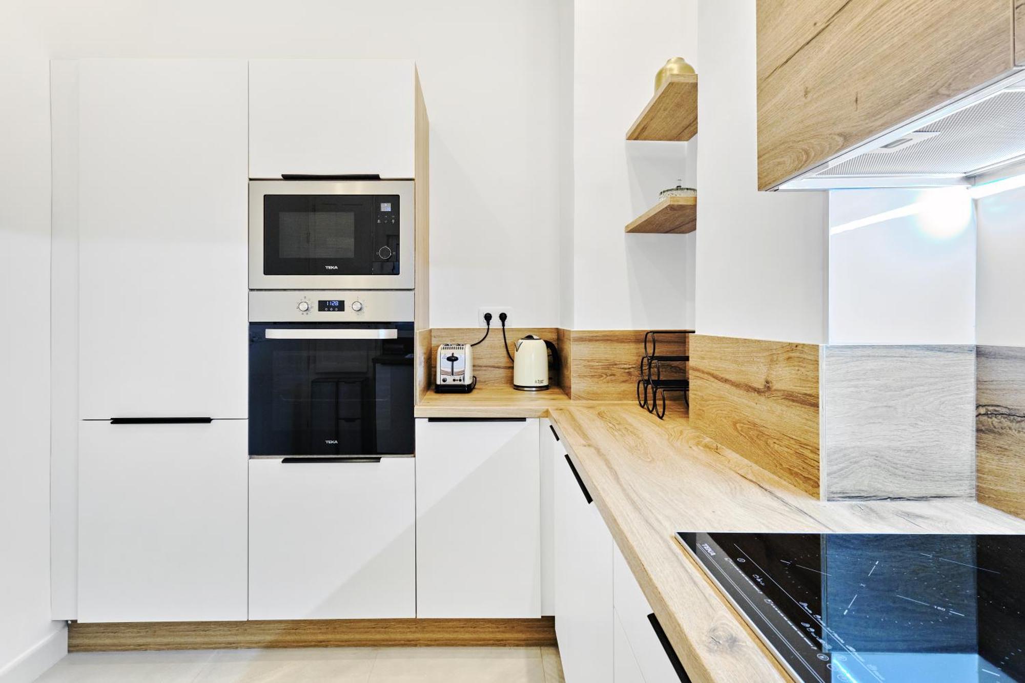 110m Kkara 3br 2ba Plaza Nueva View Apartment Alicante