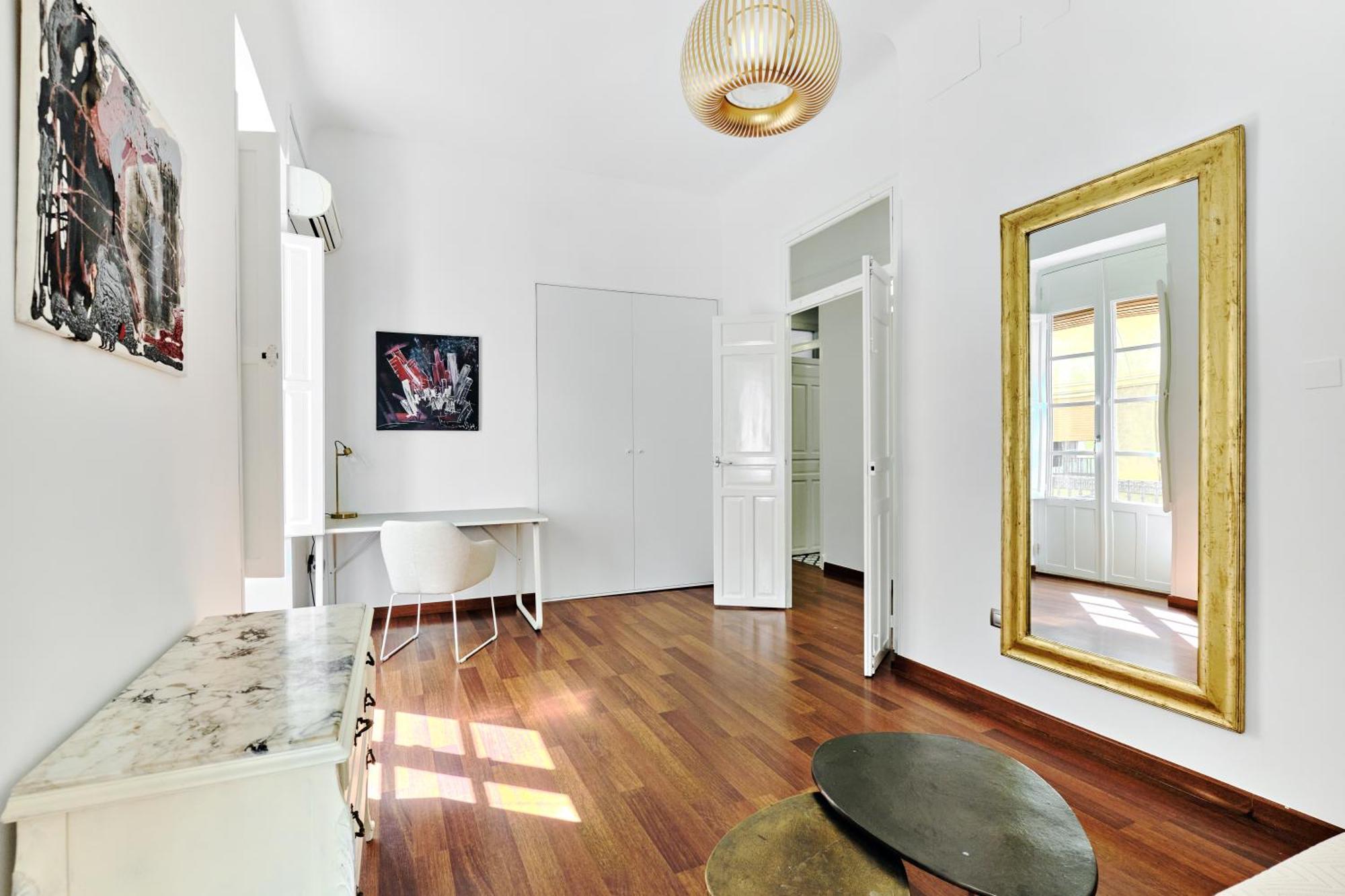110m Kkara 3br 2ba Plaza Nueva View